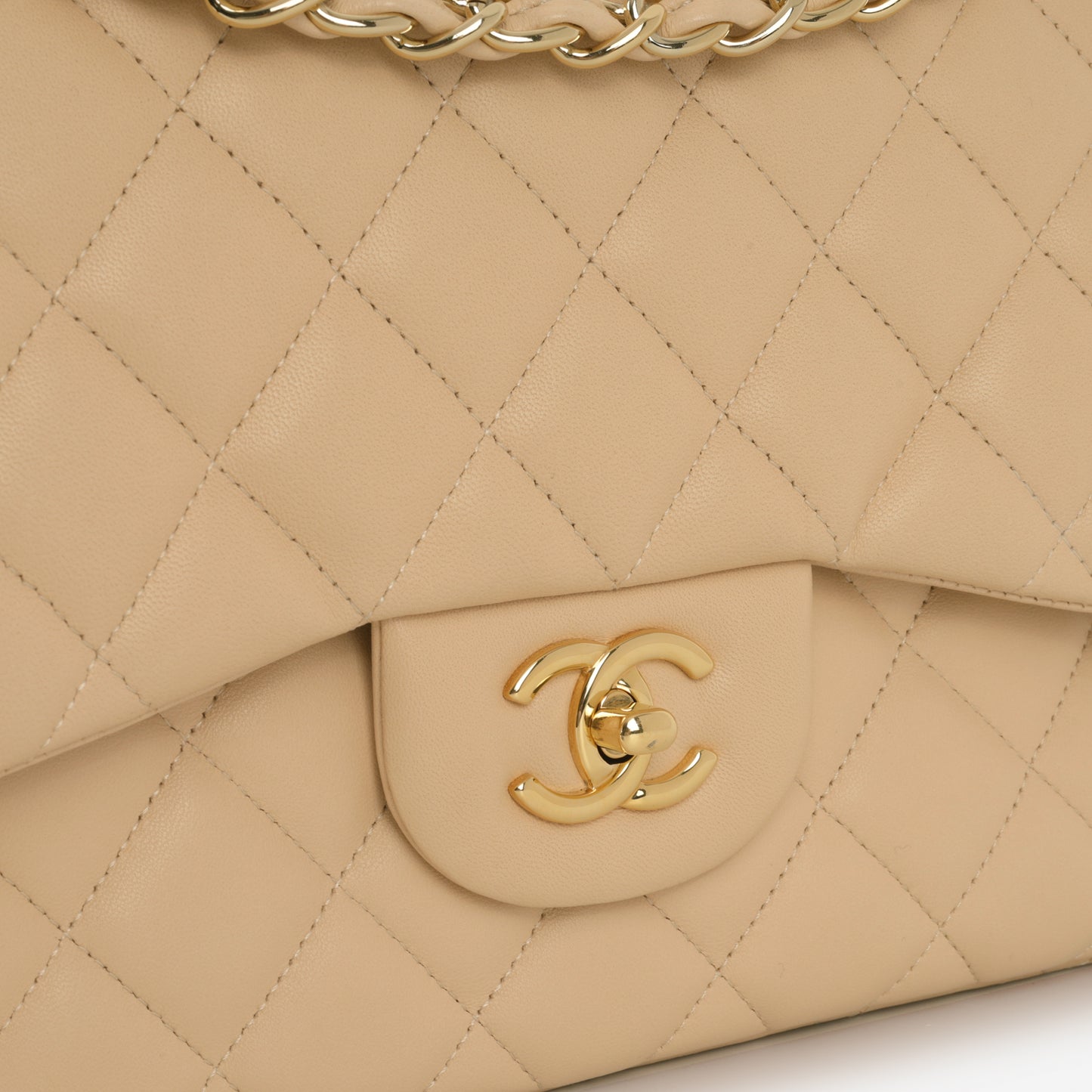 Chanel Classic Jumbo Double Flap - Beige Lambskin | Gold Hardware