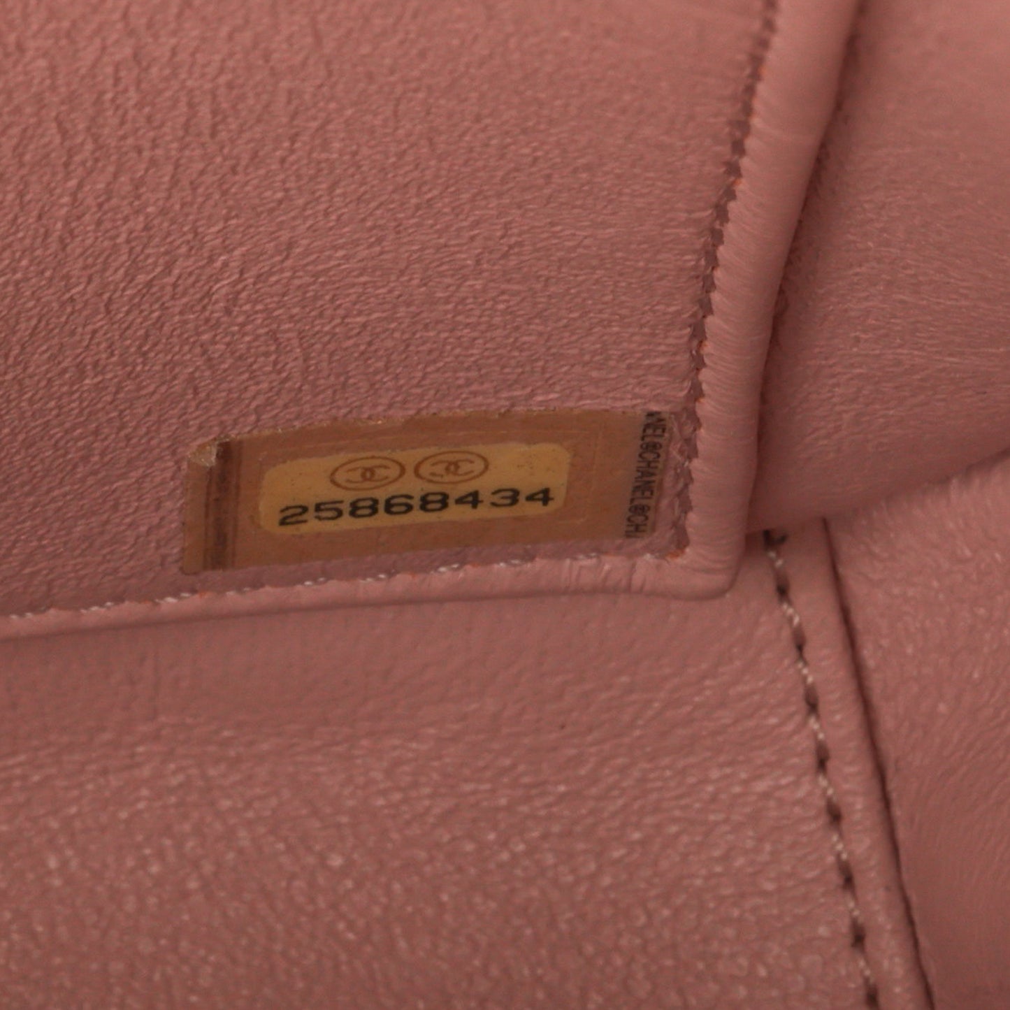 Chanel Medium Business Affinity - Pink Caviar | Champagne Gold Hardware