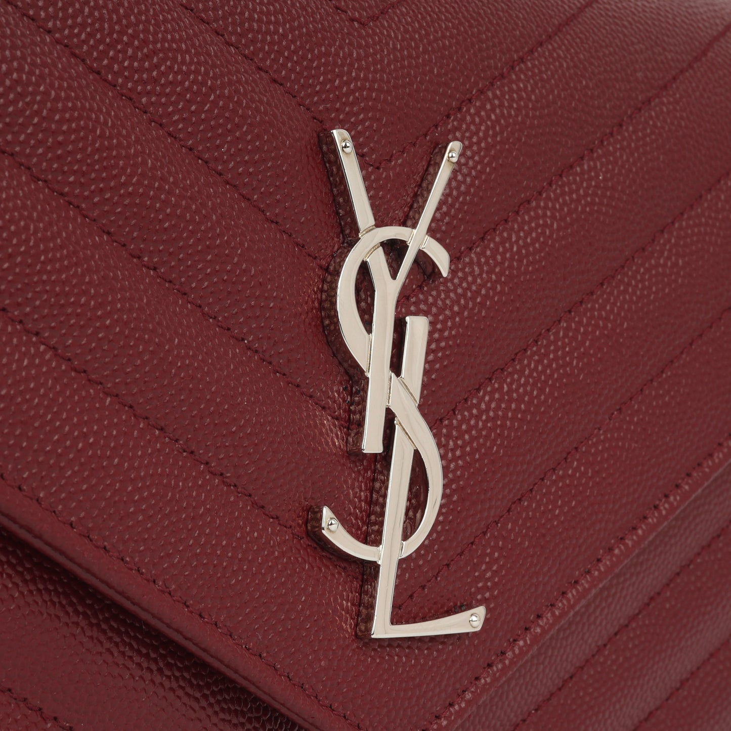 Cassandre Chain Wallet - Burgundy