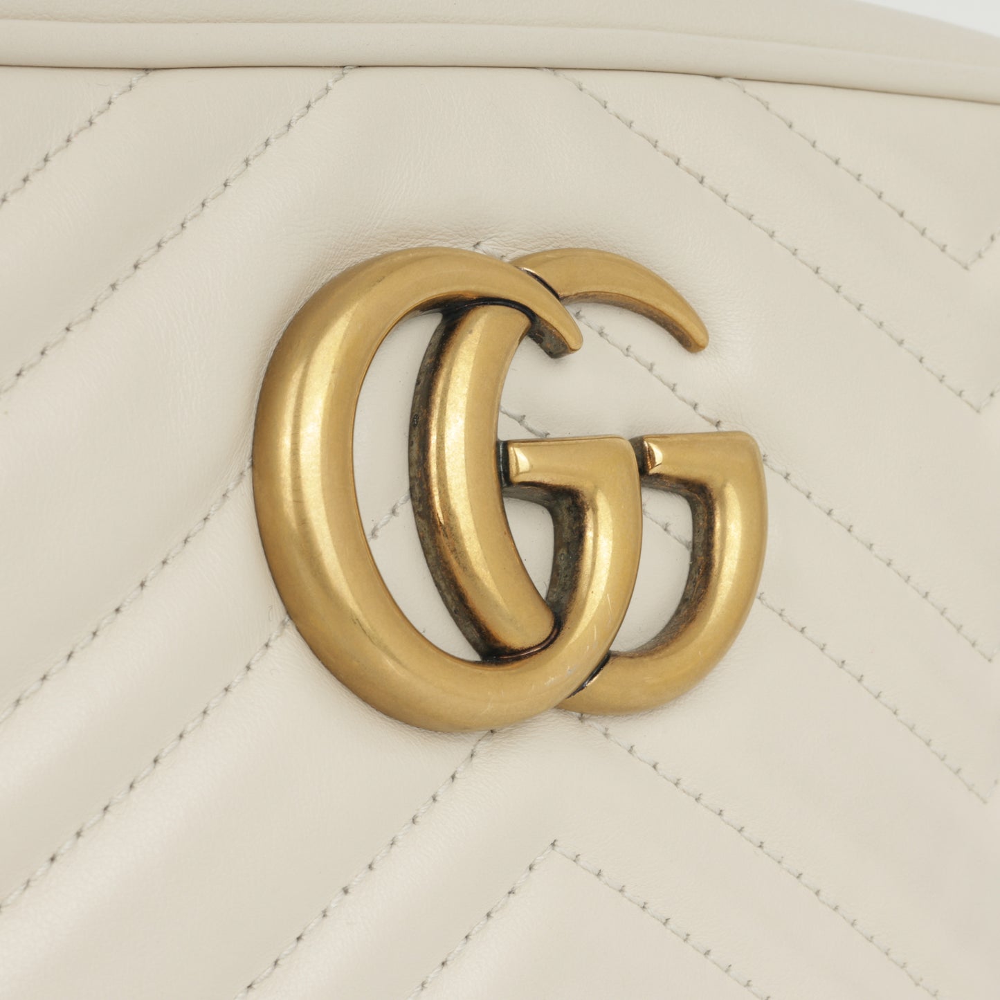 GG Marmont Shoulder Bag