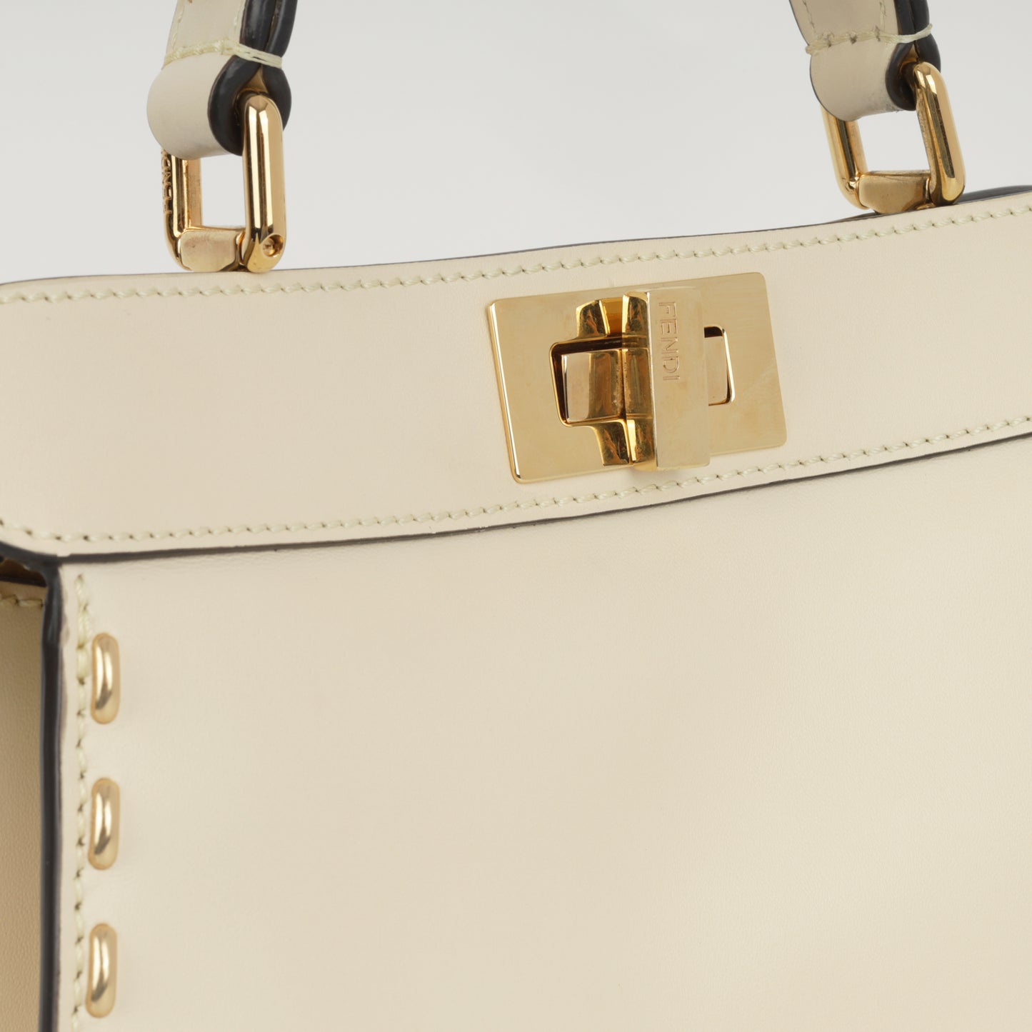 Small Peekaboo ISeeU