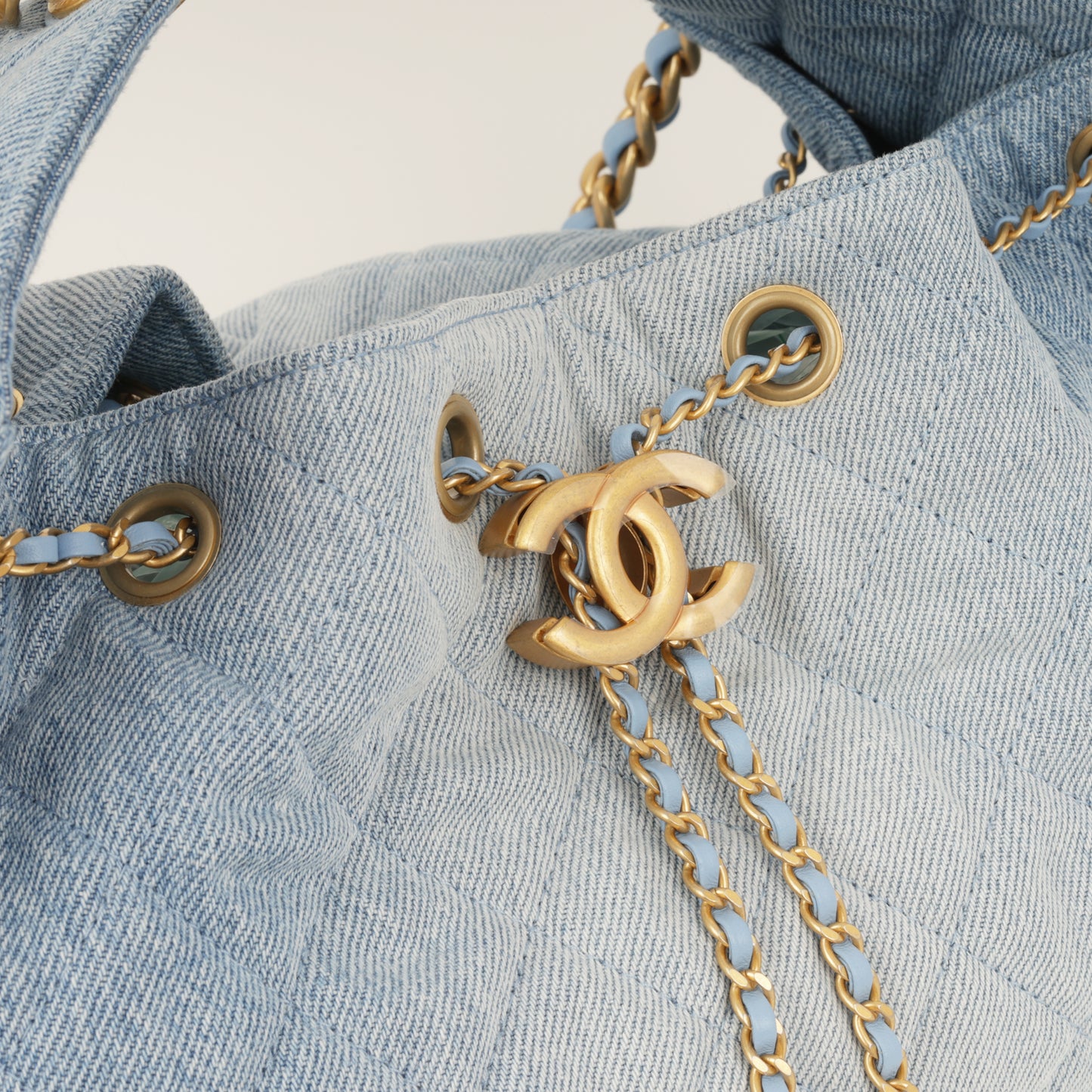 Chanel Medium 25 Hobo Bag - Light Blue Denim