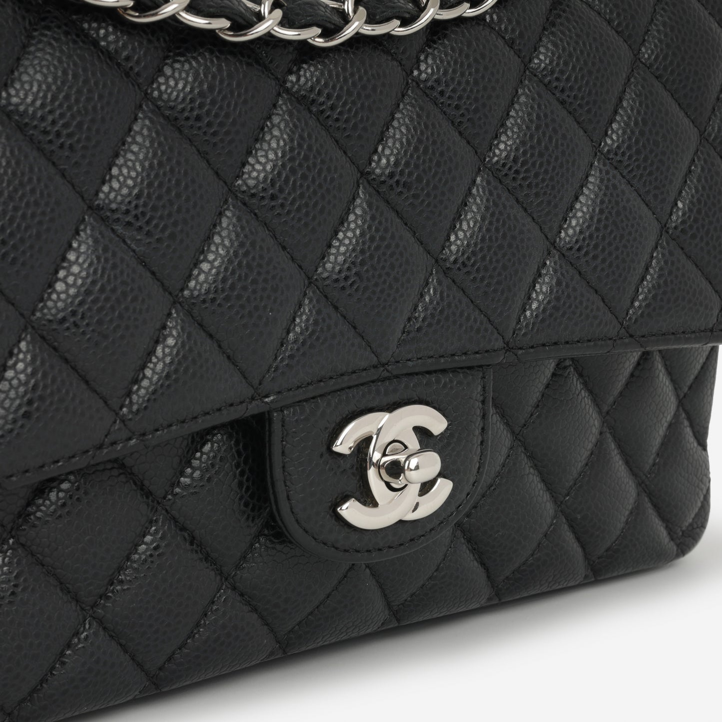 Chanel Medium Classic Flap Black Caviar | Silver Hardware