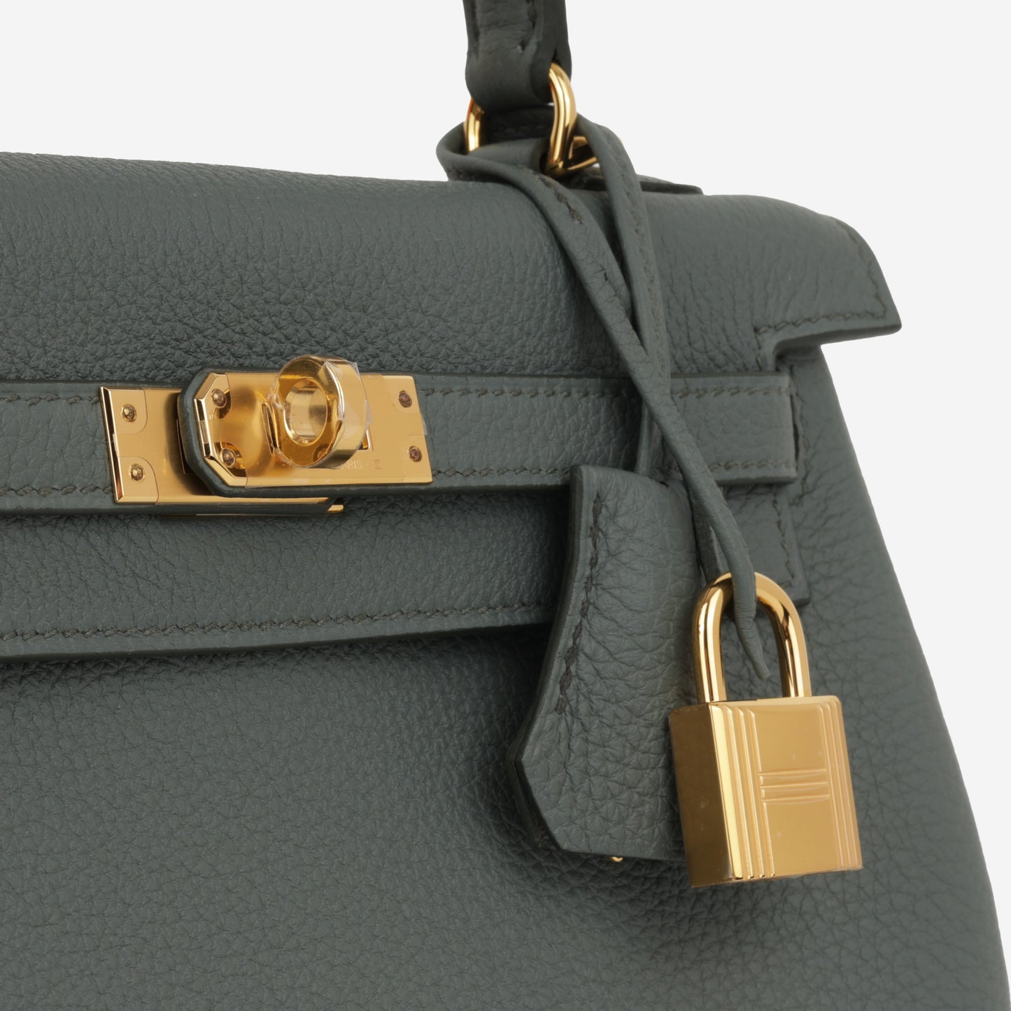 Hermès Kelly 25 - Vert Amande Togo | Gold Hardware
