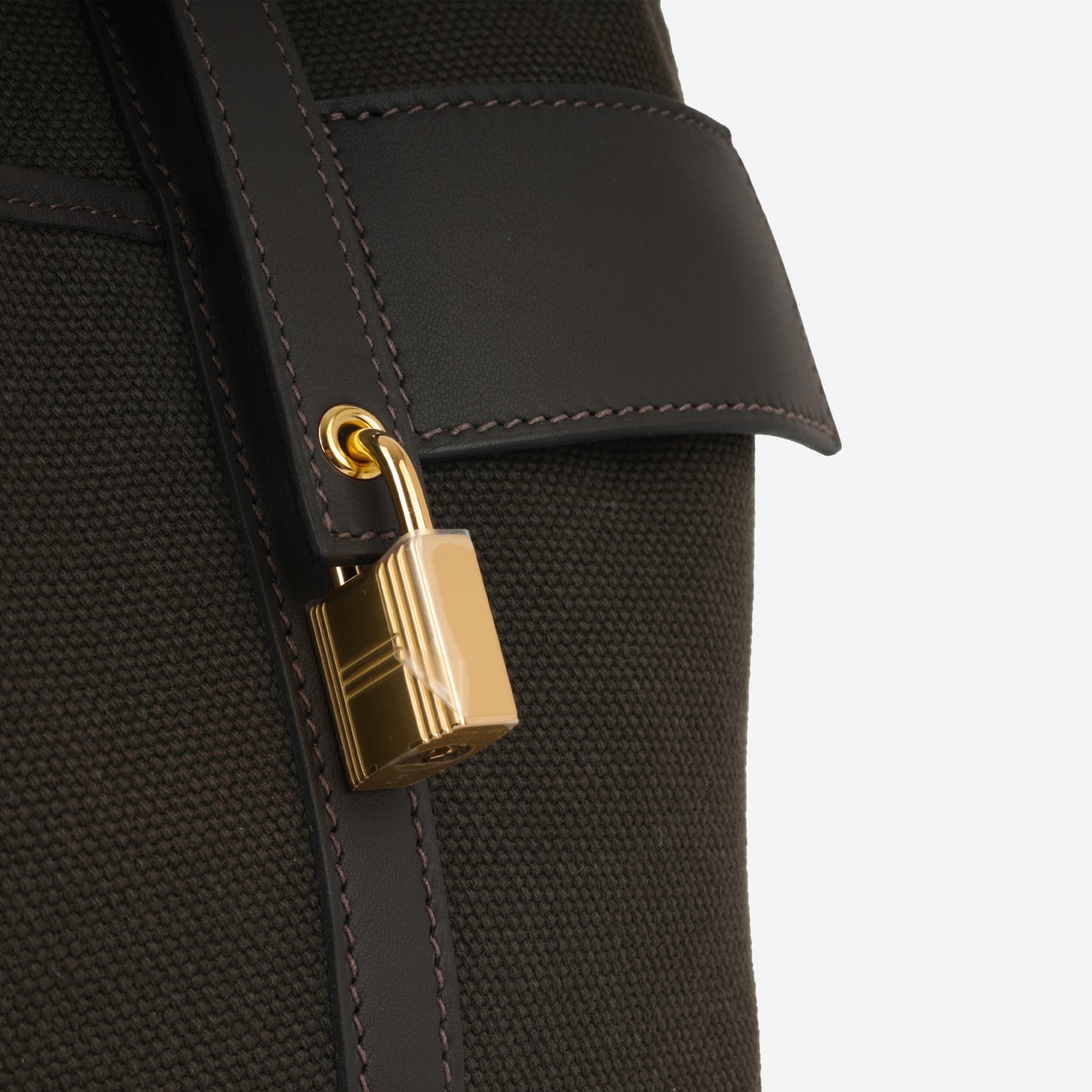 Hermès Picotin 18 Cargo - Dark Bronze Canvas / Ebene Swift | Gold Hardware