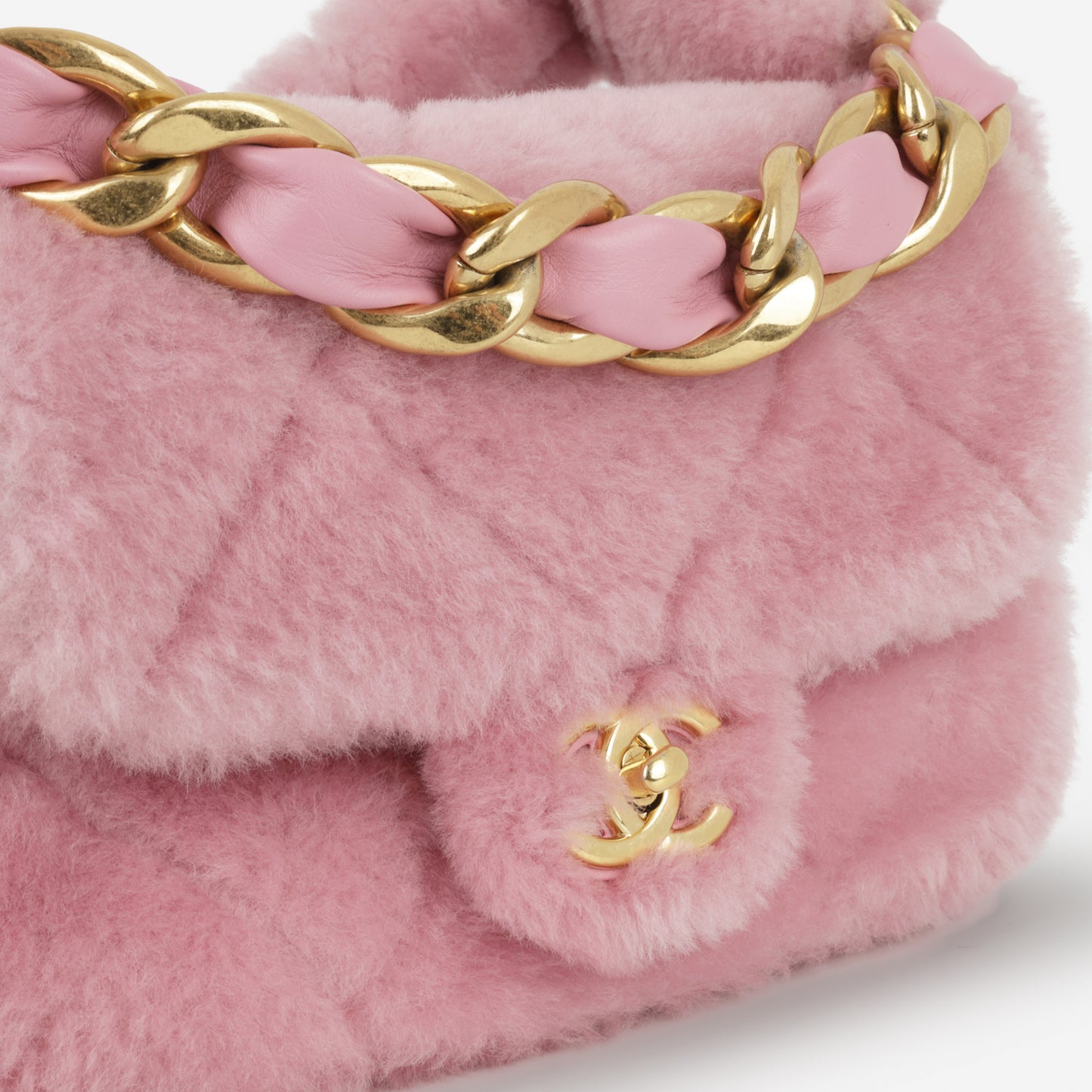 Chanel 22s Quilted Flap - Pink Shearling | Gold Hardware