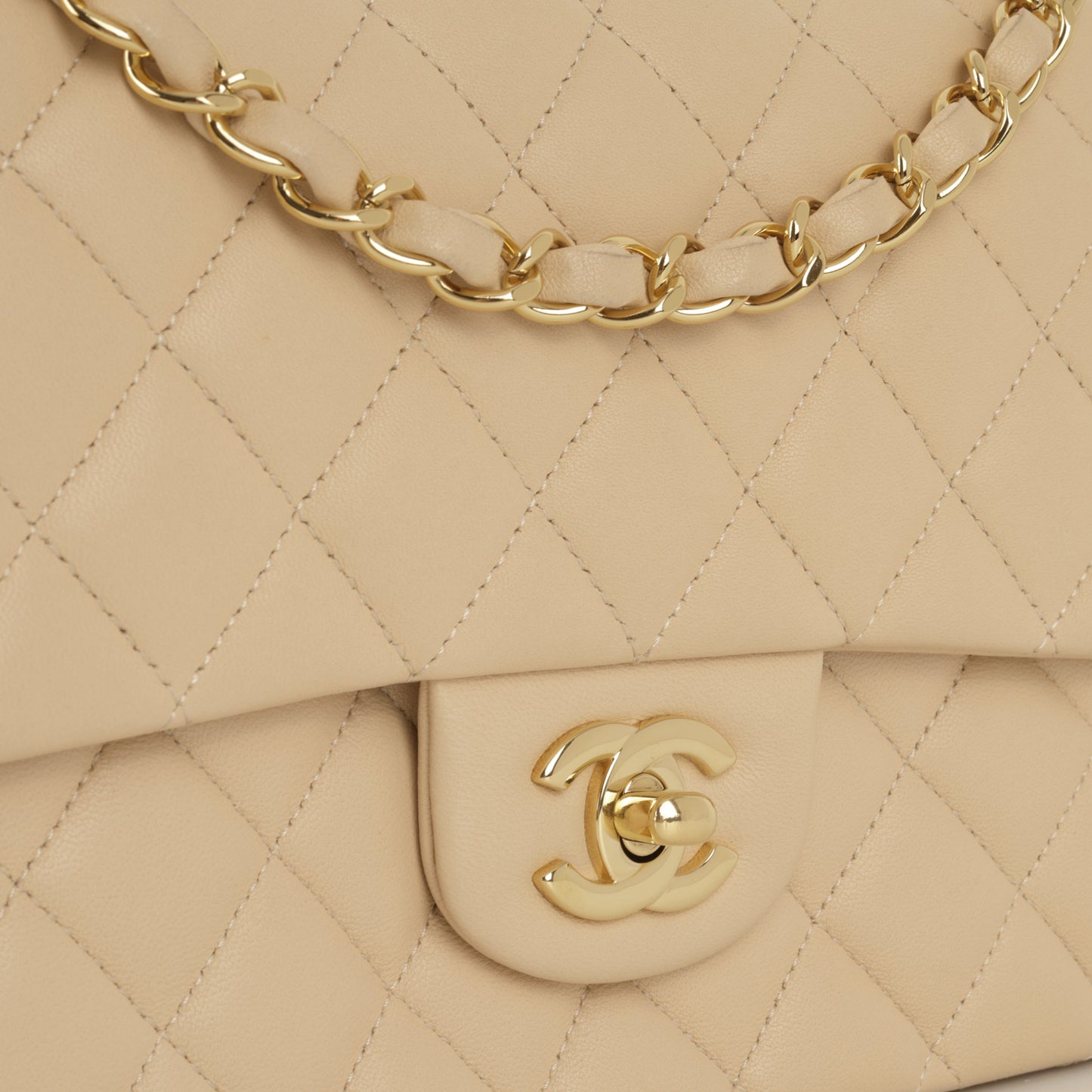 Chanel Medium Classic Flap - Beige Lambskin | Gold Hardware