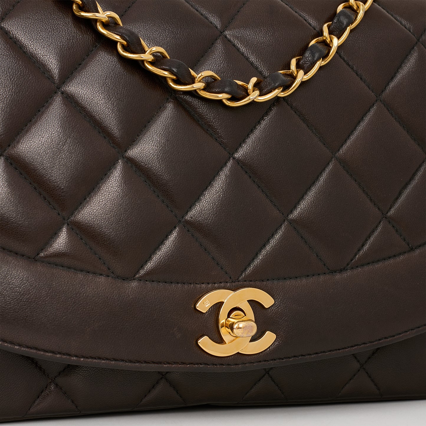 Chanel Vintage Diana Flap - Brown Lambskin | Gold Hardware