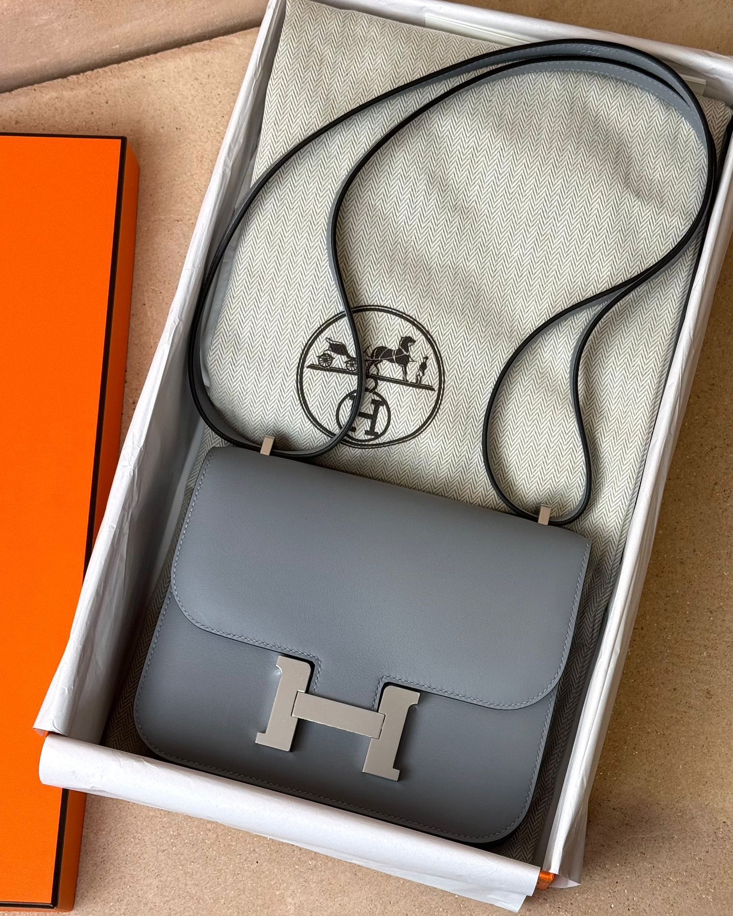 Hermès Constance 18 - Gris Pantin Swift | Palladium Hardware - Bagista
