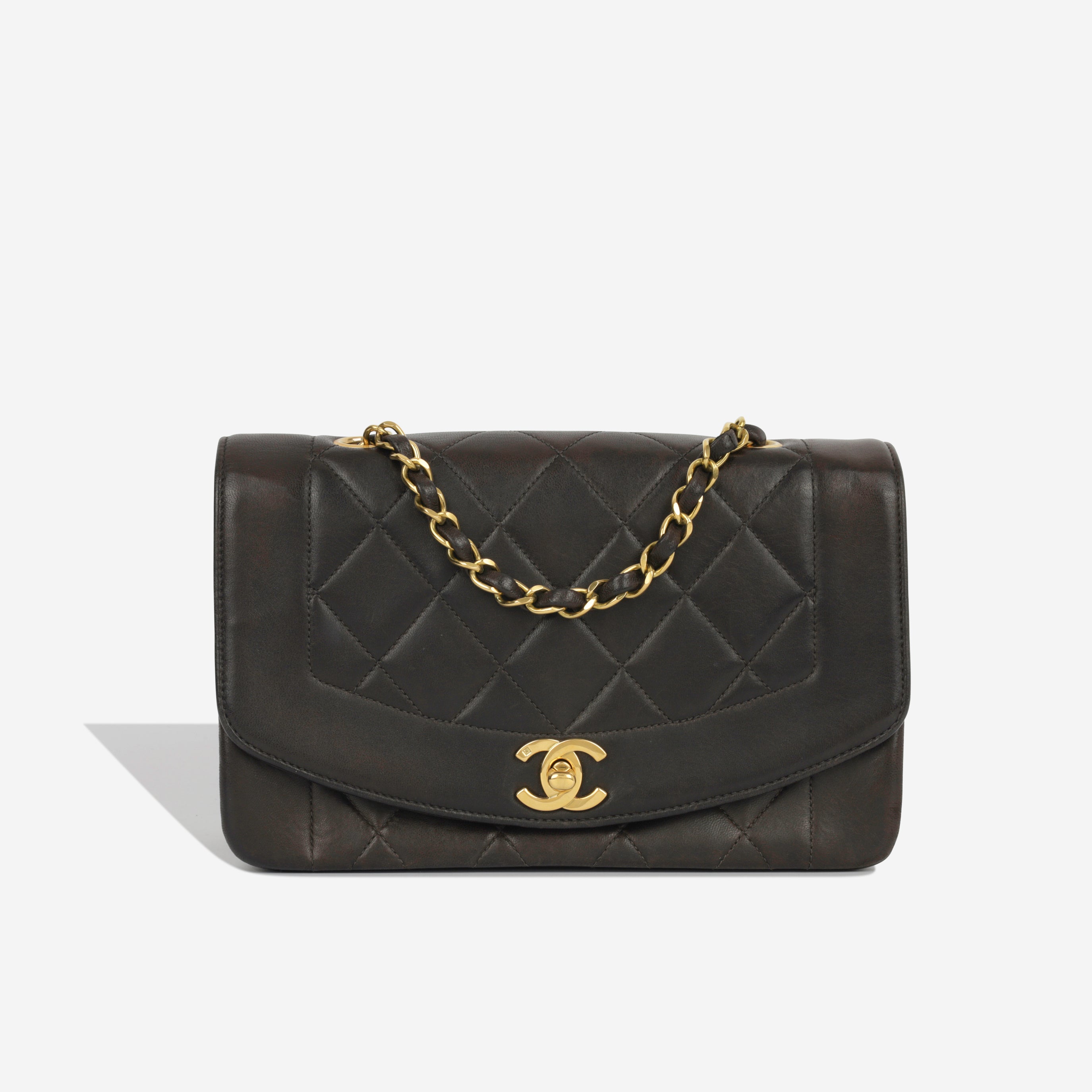 Chanel - Diana Flap Bag - Vintage - Brown Lambskin - GHW - Bagista
