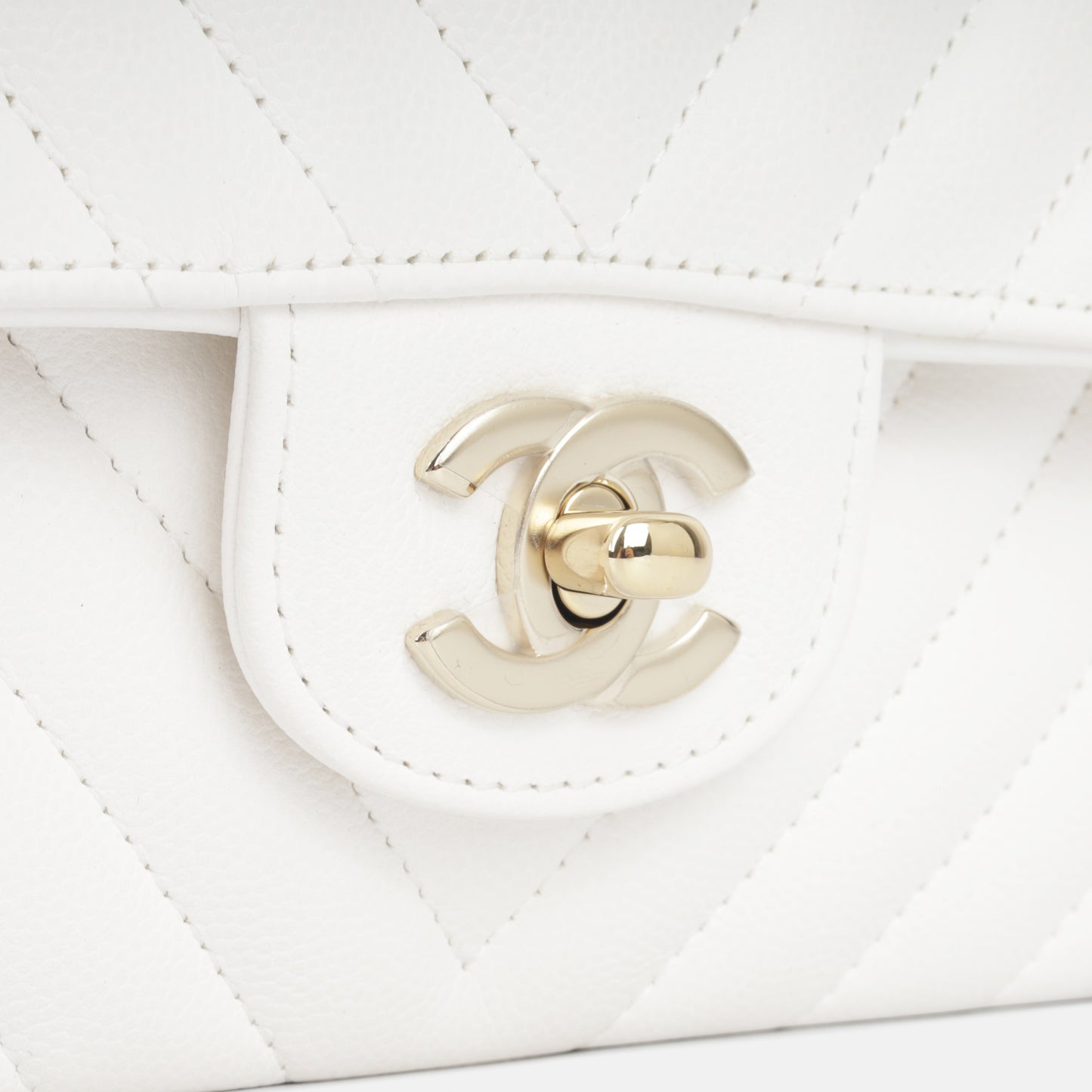 Classic Flap Bag - Medium