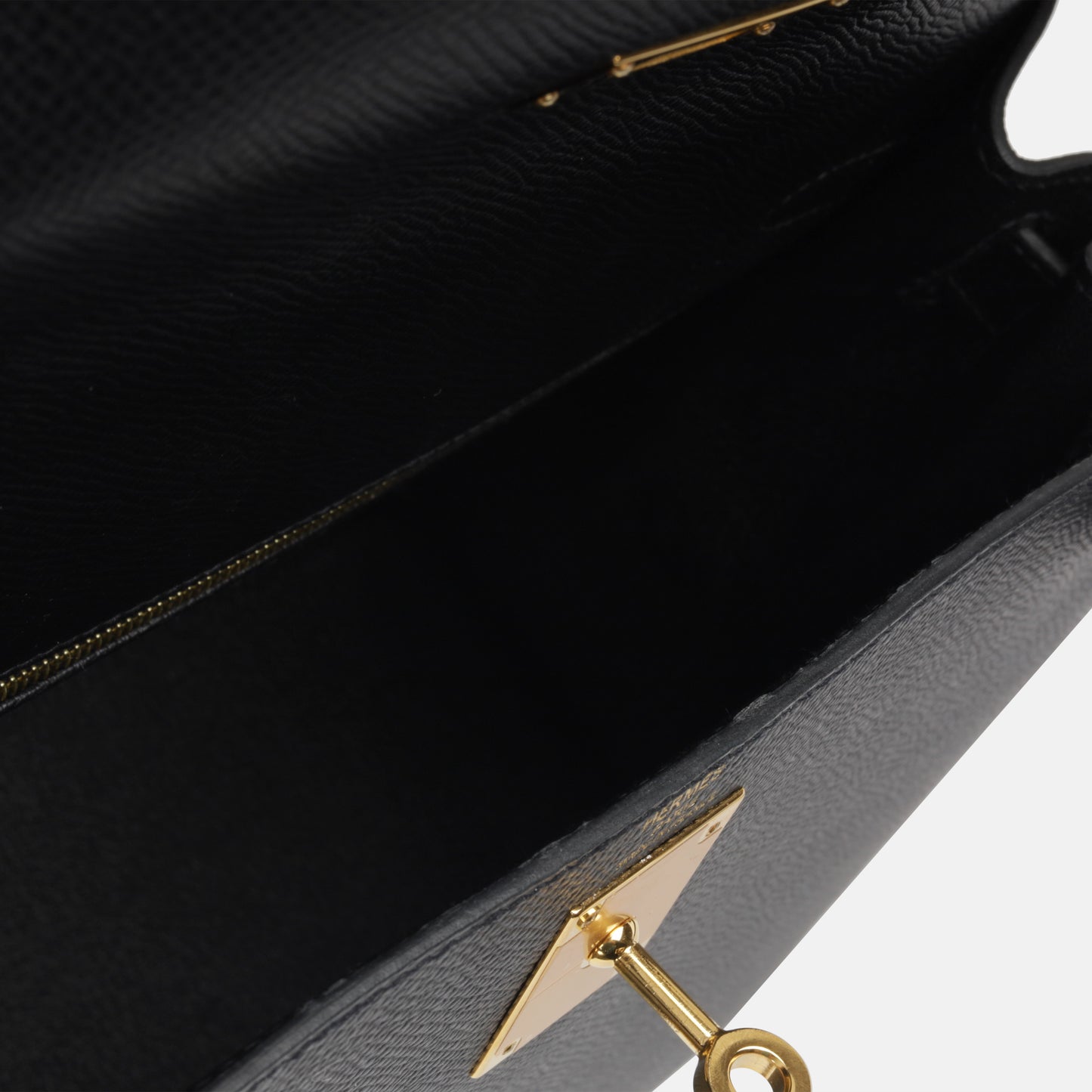 Kelly 28 - Noir Epsom GHW