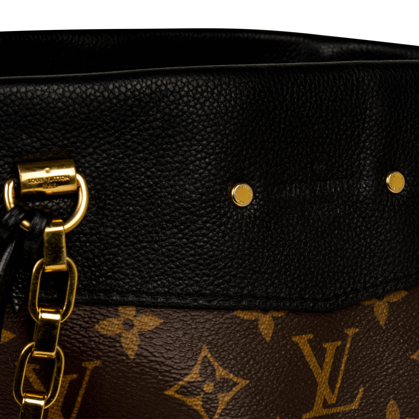 Pallas Chain Shopper Tote