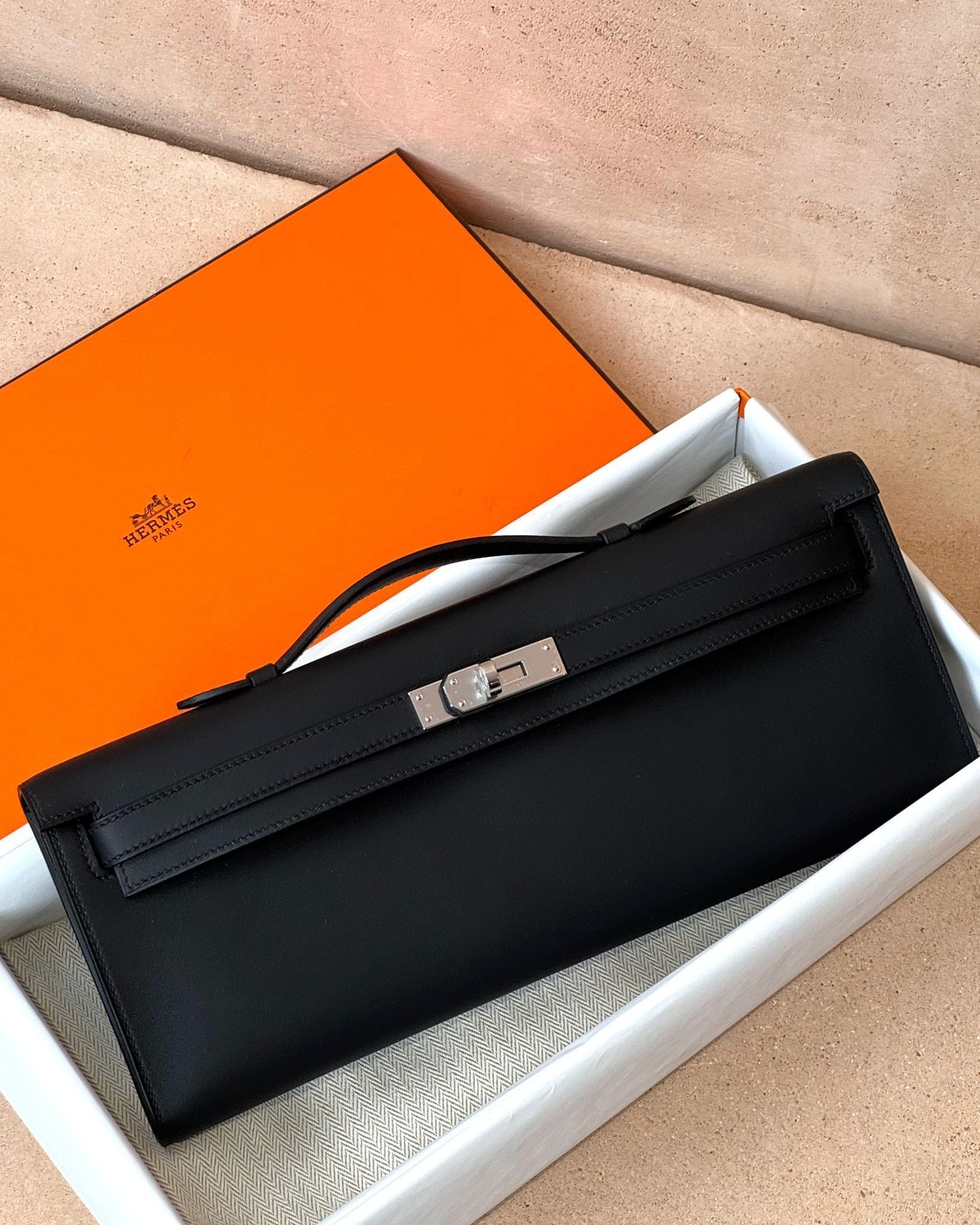 Hermès Kelly Cut - Black Swift | Palladium Hardware - Bagista
