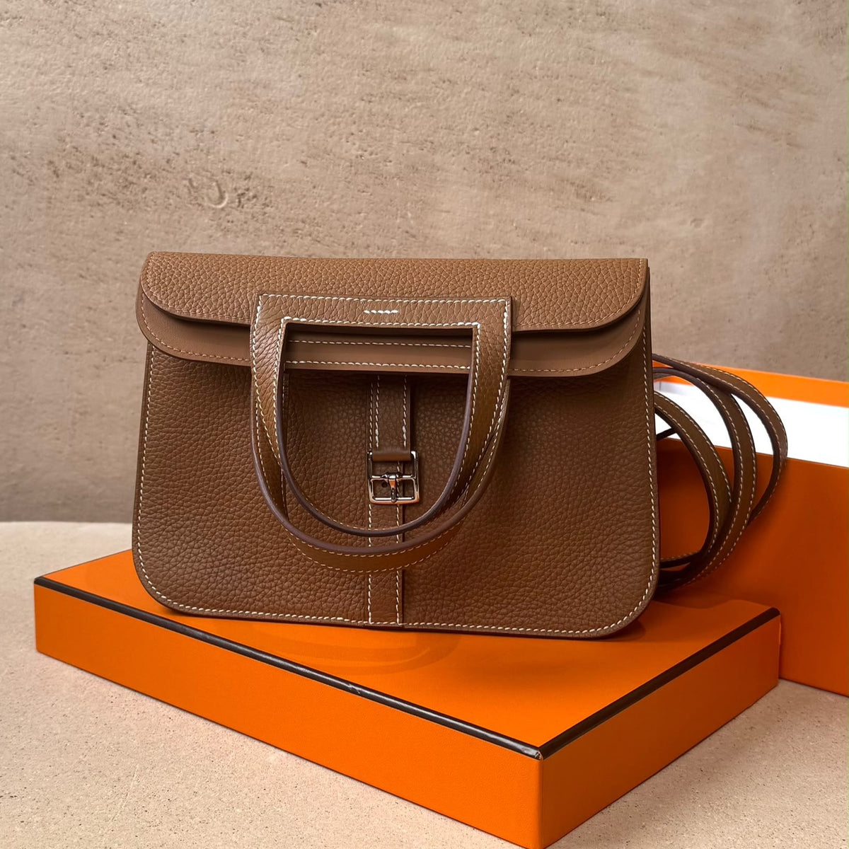 Hermès Sac Halzan 25 - Gold Clemence | Palladium Hardware
