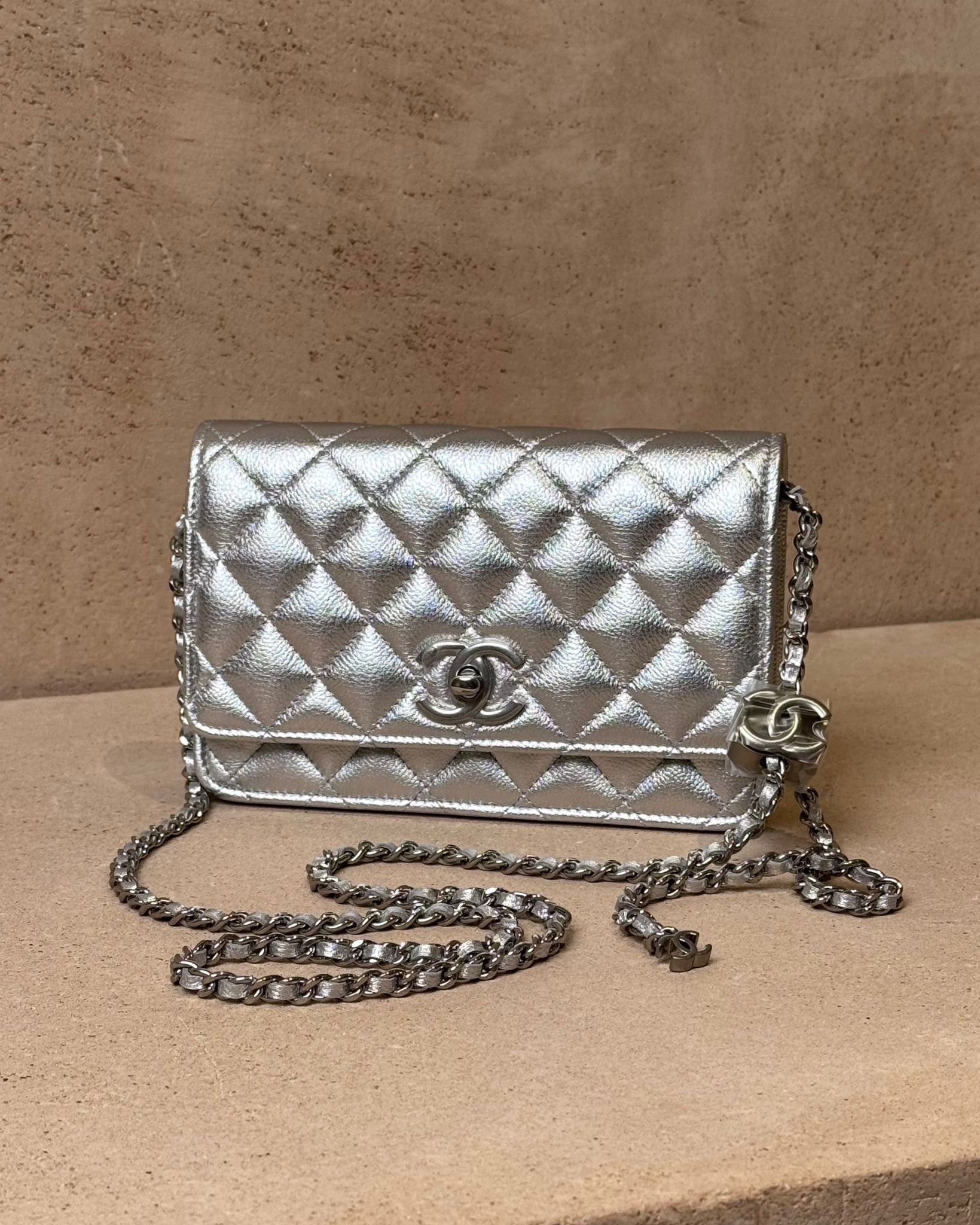 Chanel CC Crush Wallet on Chain - Silver Metallic Caviar | Silver Hardware - Bagista