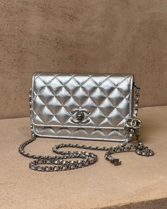 Chanel CC Crush Wallet on Chain - Silver Metallic Caviar | Silver Hardware - Bagista