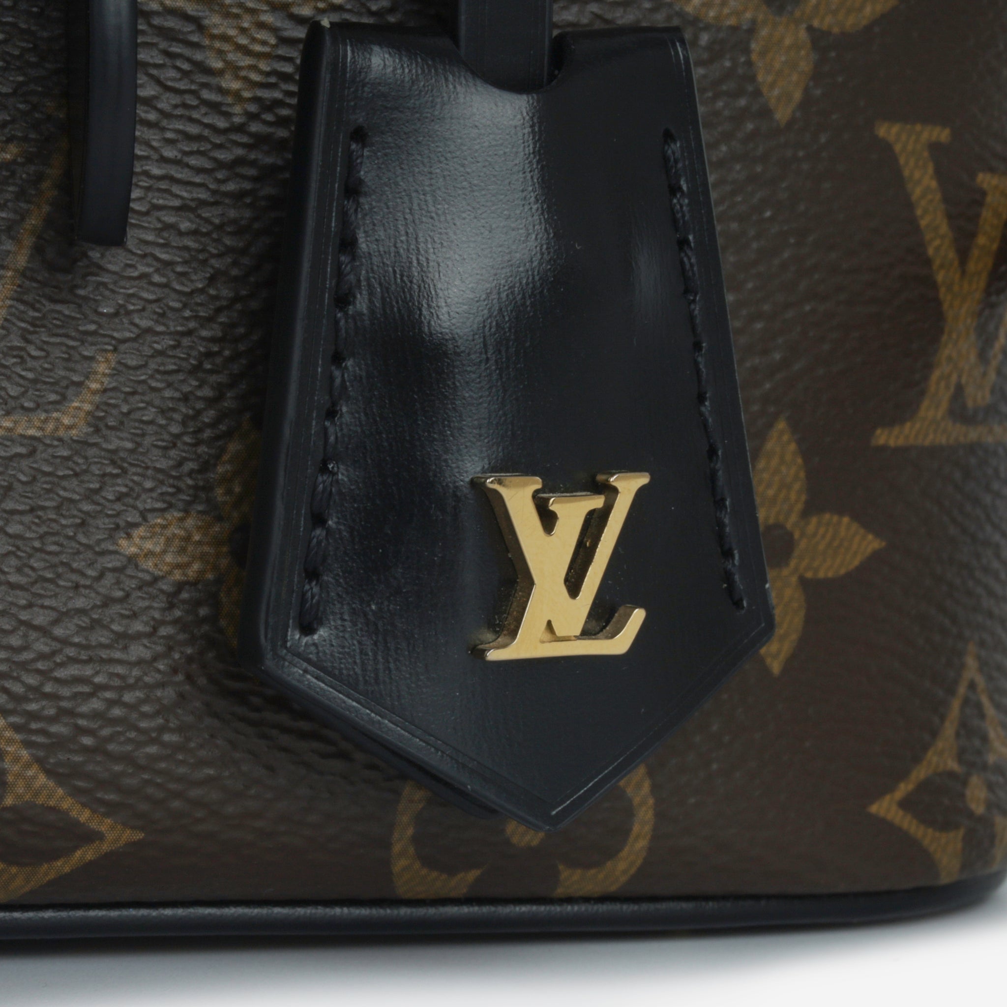 Louis Vuitton Canvas Vanity PM Reverse Monogram with Gold Hardware