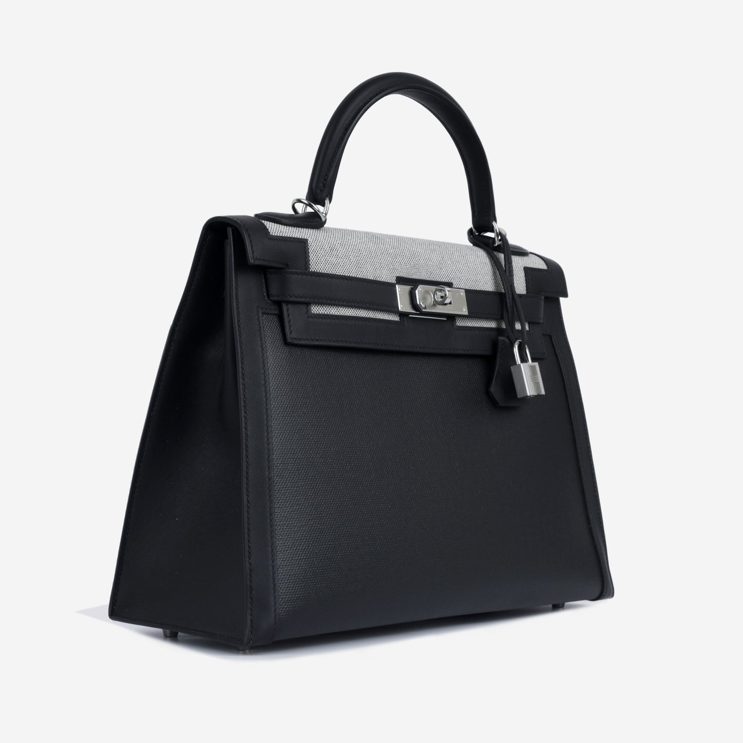 Kelly 32 - Berline Toile