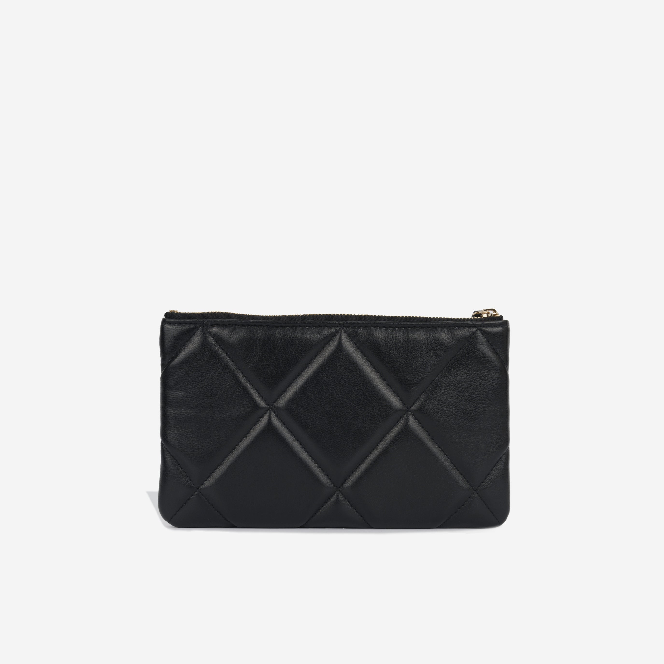 Chanel - 19 O Case Small - Black Lambskin - GHW - Pre Loved – Bagista