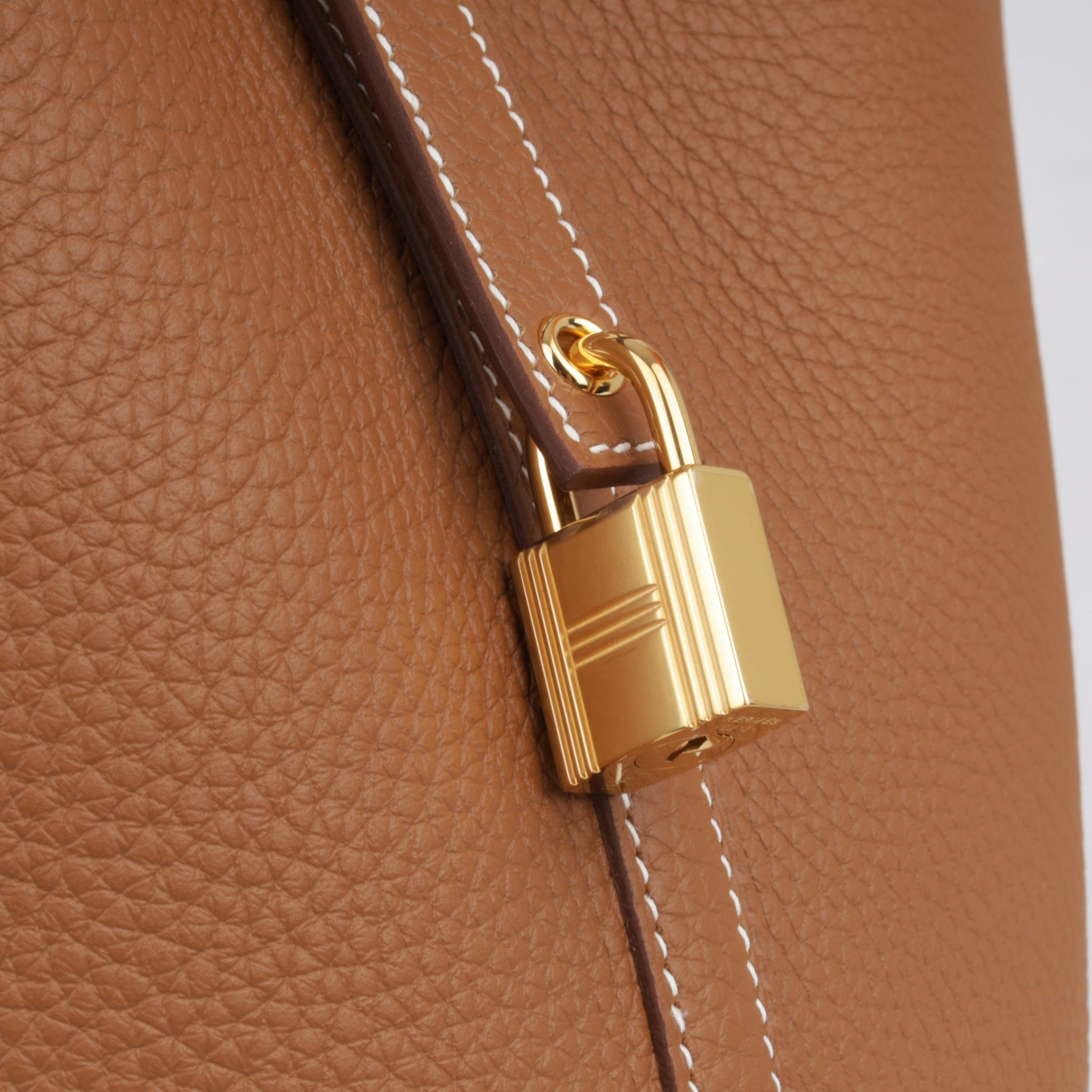 REVIEW: HERMES PICOTIN LOCK 18: Clemence leather, etoupe and gold