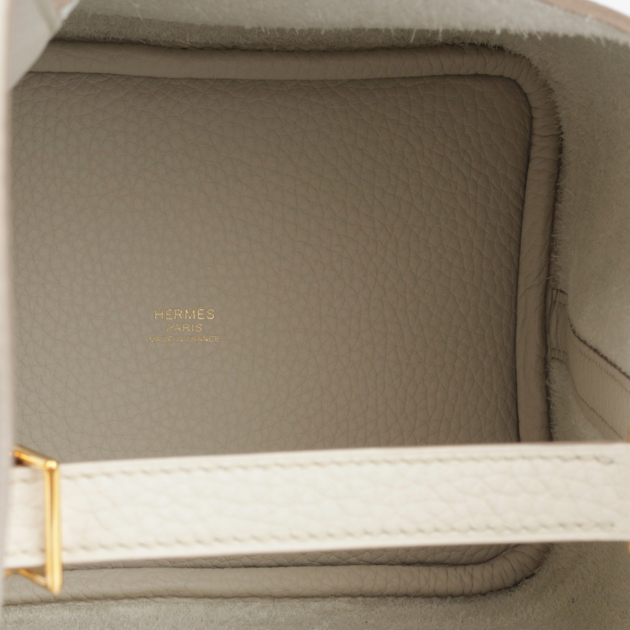 Hermès - Picotin 18 - Beton Clemence GHW - Brand New - 2023 | Bagista