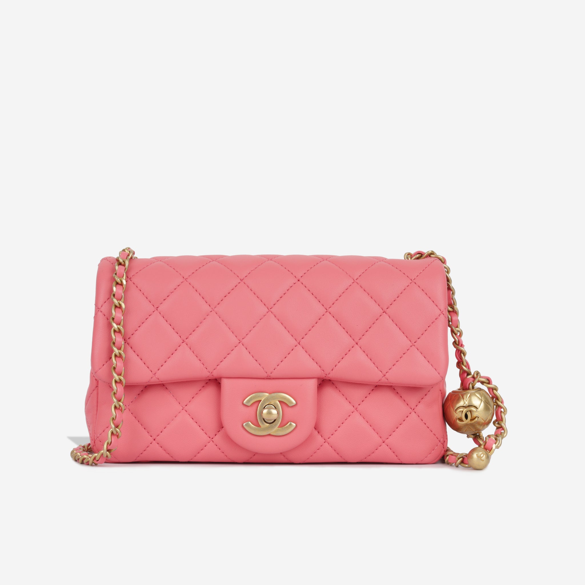 CHANEL Lambskin Quilted Mini CC Pearl Crush Flap Pink