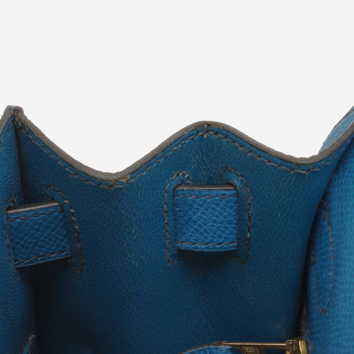 Hermès Vintage Kelly 28 - Bleu De France Courchevel | Gold Hardware