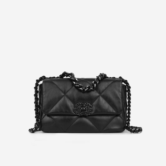 Chanel 19 - Small