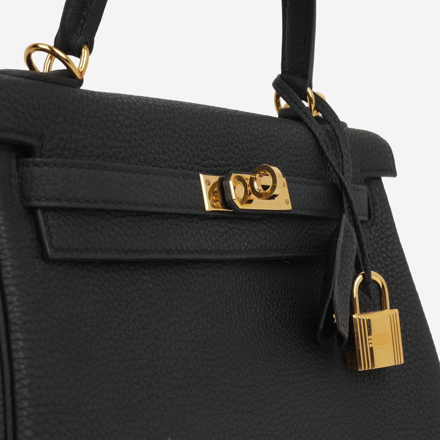 Hermè Kelly 25 - Black Togo | Gold Hardware