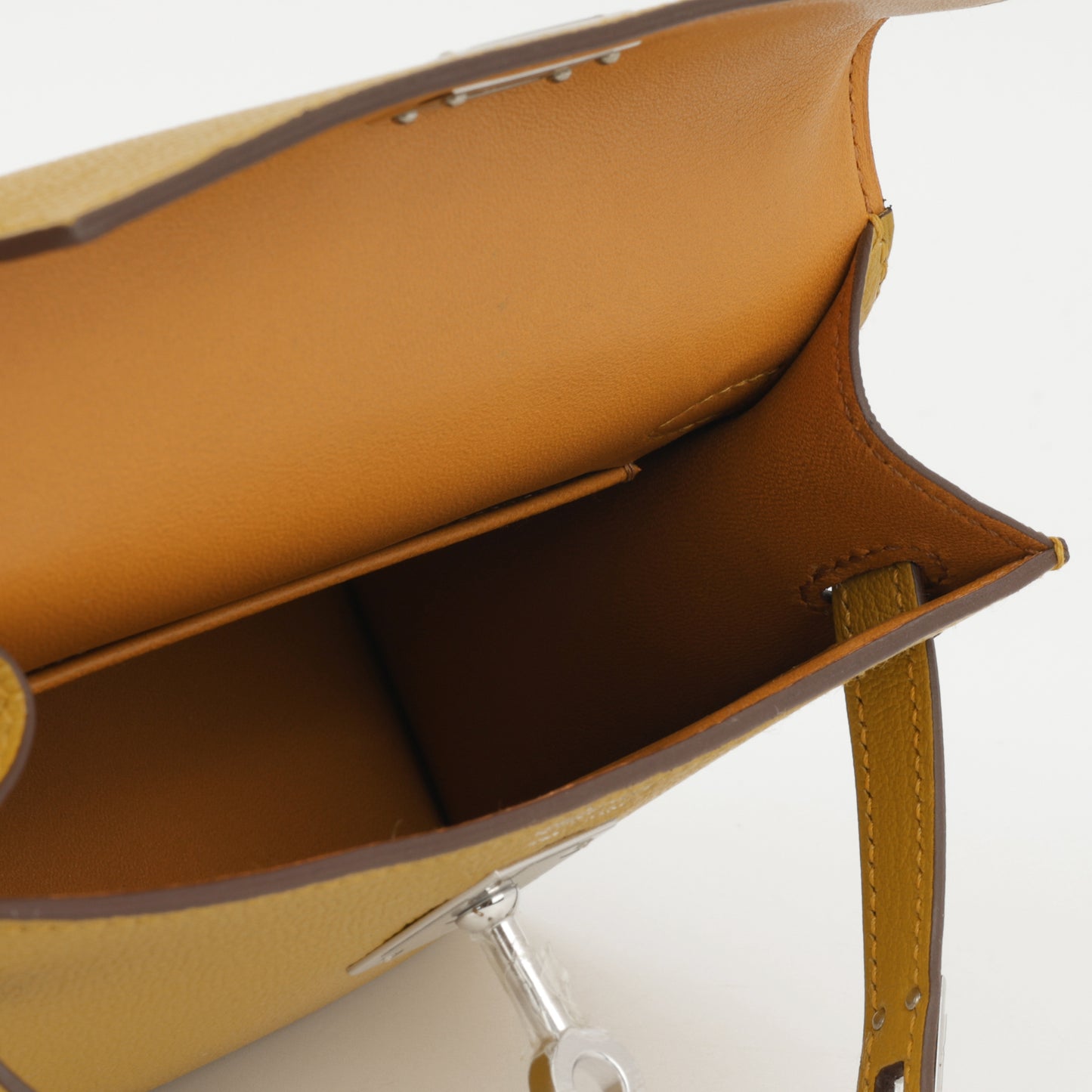 Hermès Verso Mini Kelly - Jaune Ambre Chevre Mysore / Gold Interior | Palladium Hardware