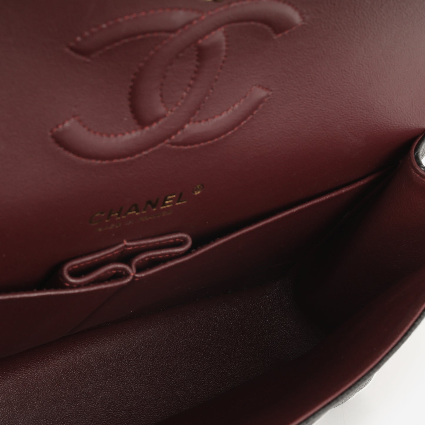 Chanel Medium Classic Flap Black Caviar | Gold Hardware