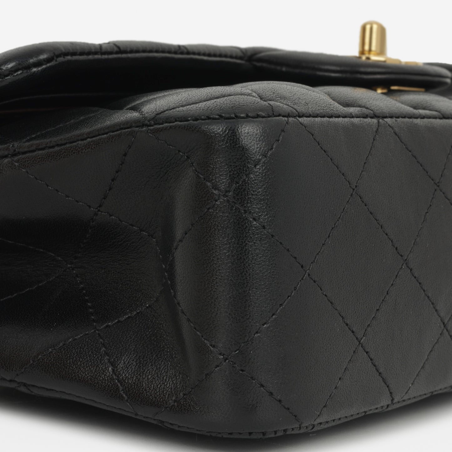 Chanel Medium Classic Flap - Black Lambskin | Gold Hardware