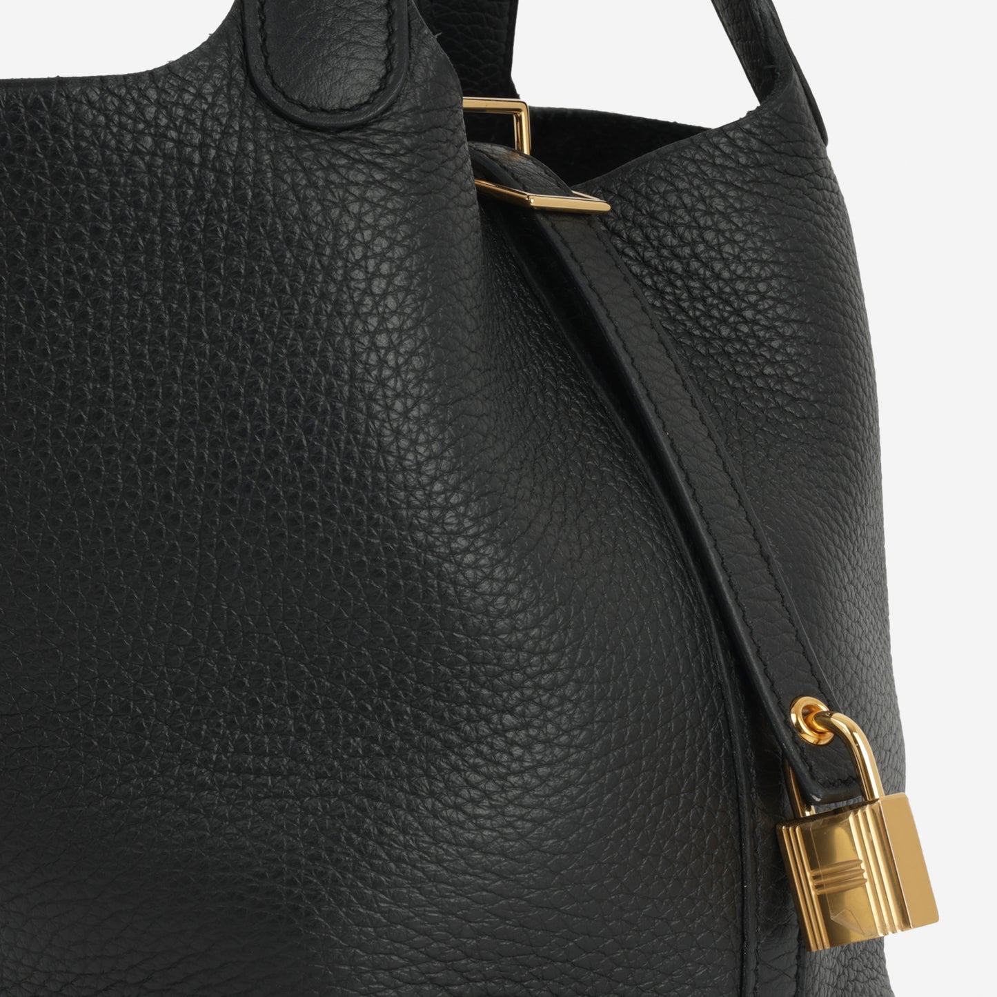 Hermès Picotin 18 - Noir Clemence | Gold Hardware