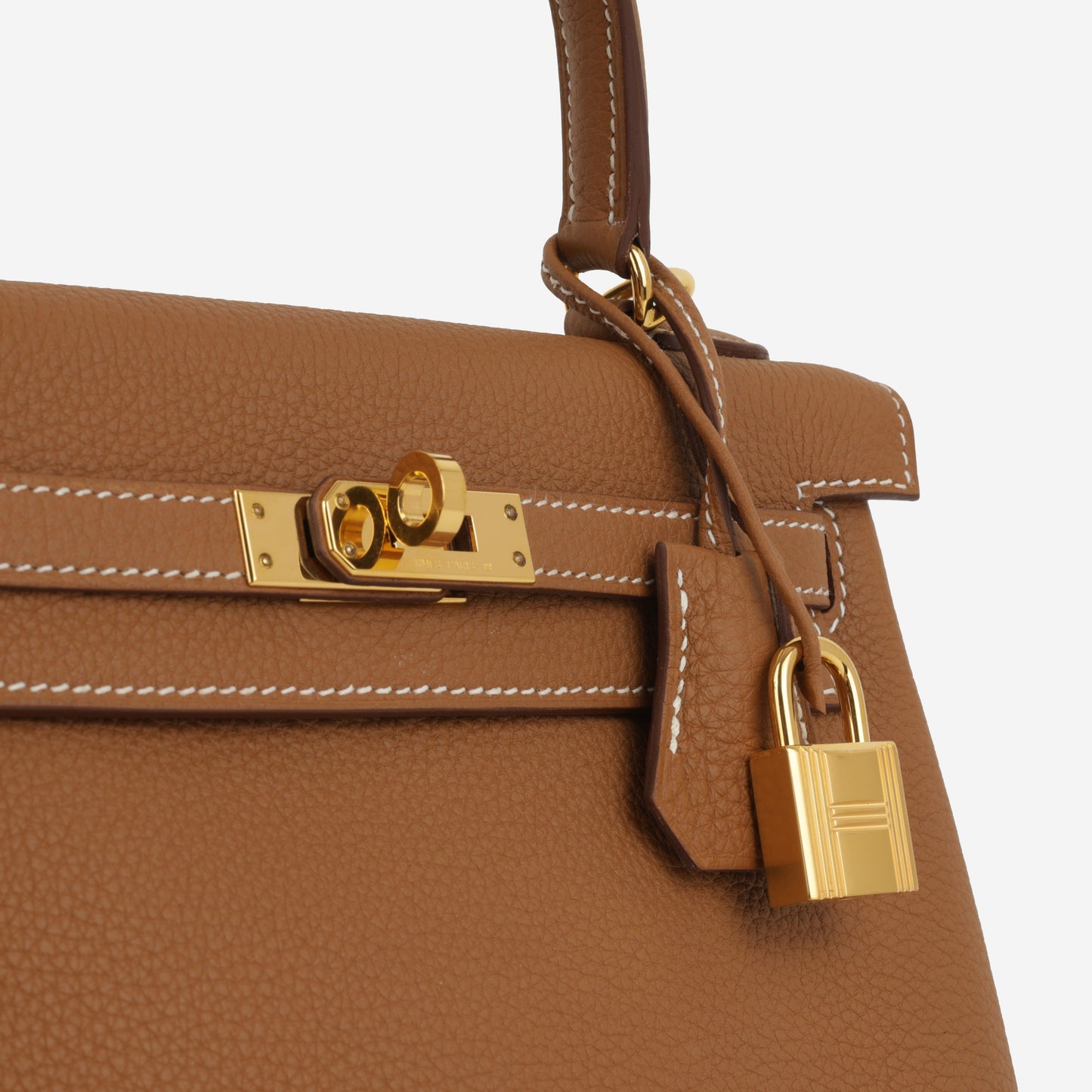 Kelly 25 - Gold Togo | Gold Hardware