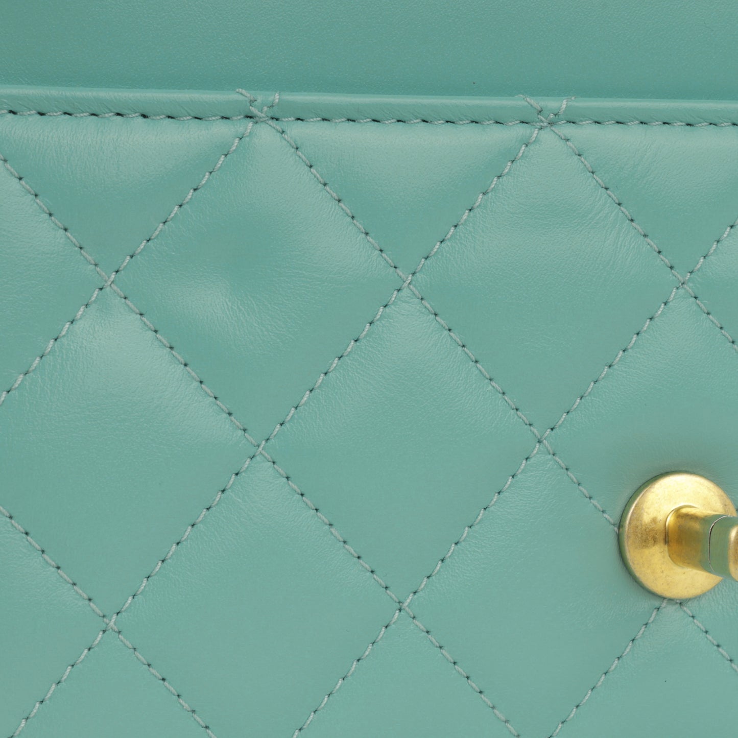 Chanel Crush Charm Wallet on Chain - Turquoise Calfskin | Gold Hardware