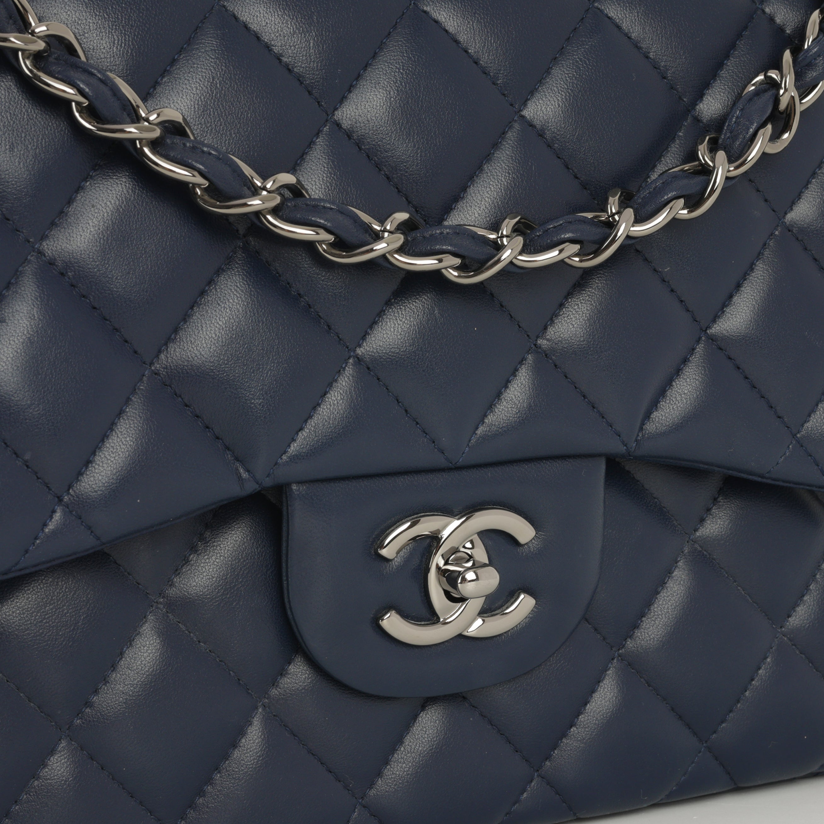 Chanel Classic Jumbo Double Flap - Navy Lambskin | Ruthenium