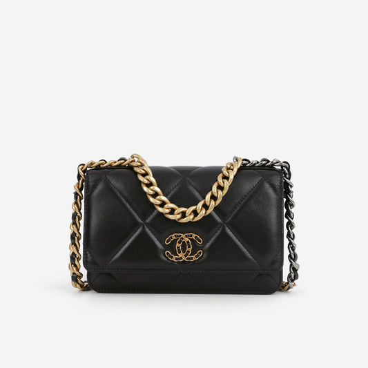 Chanel 19 Wallet on Chain - Black Lambskin | Mixed Hardware
