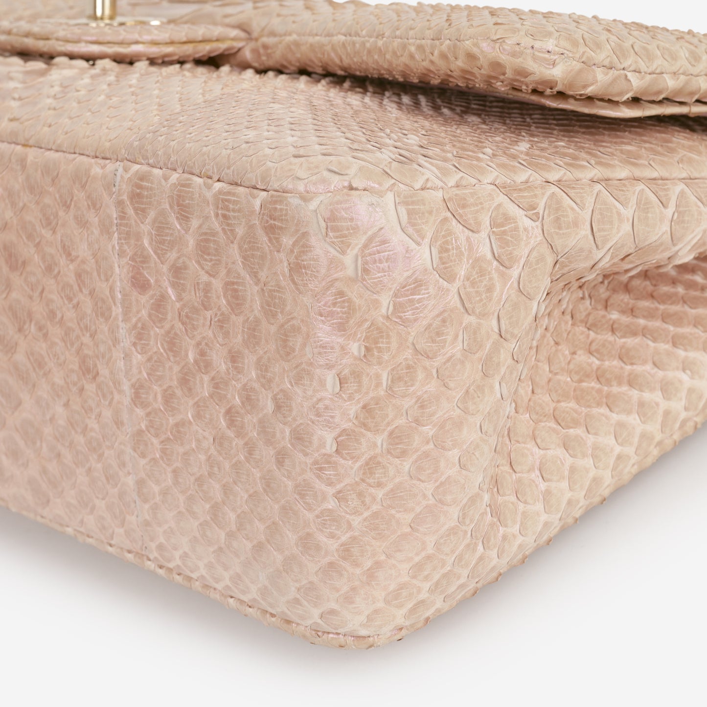 Chanel Classic Jumbo Double Flap - Iridescent Pink Pyhton | Champagne Gold Hardware
