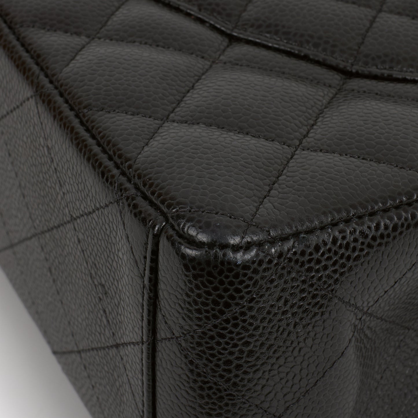 Chanel Maxi Classic Double Flap - Black Caviar | Gold Hardware