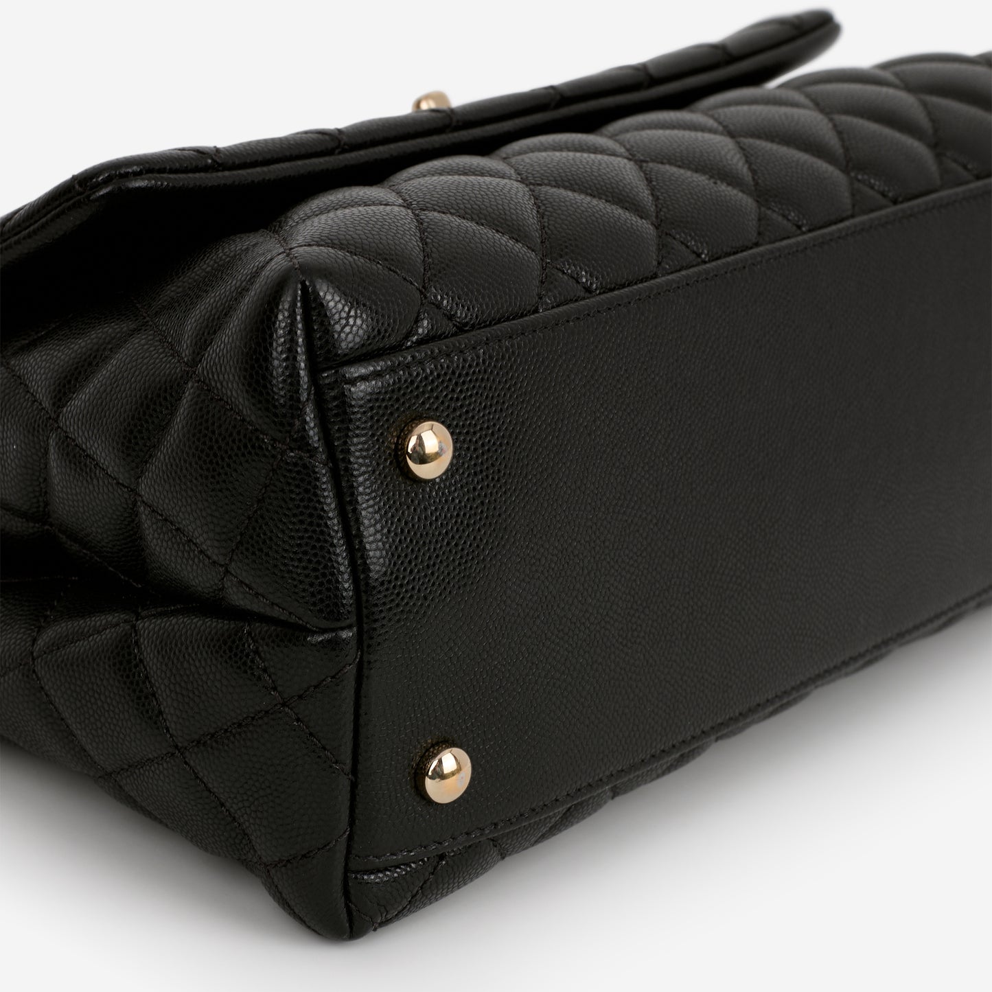 Chanel Medium Coco Handle - Black Caviar | Champagne Gold Hardware - Bagista