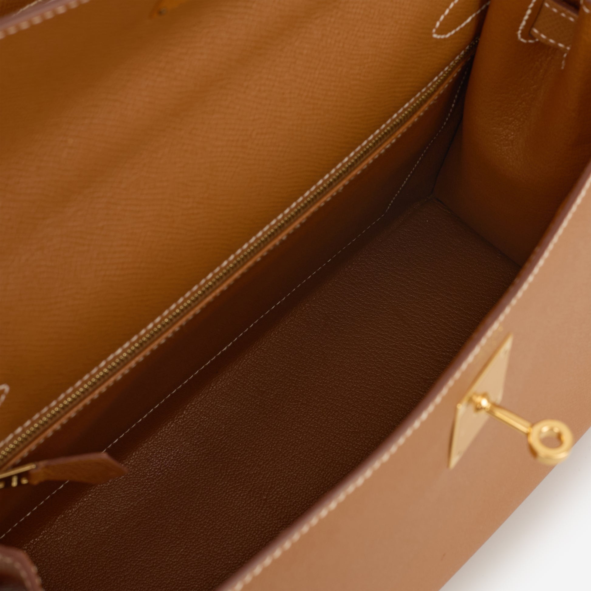 Hermès Kelly 32 - Gold Epsom | Gold Hardware - Bagista