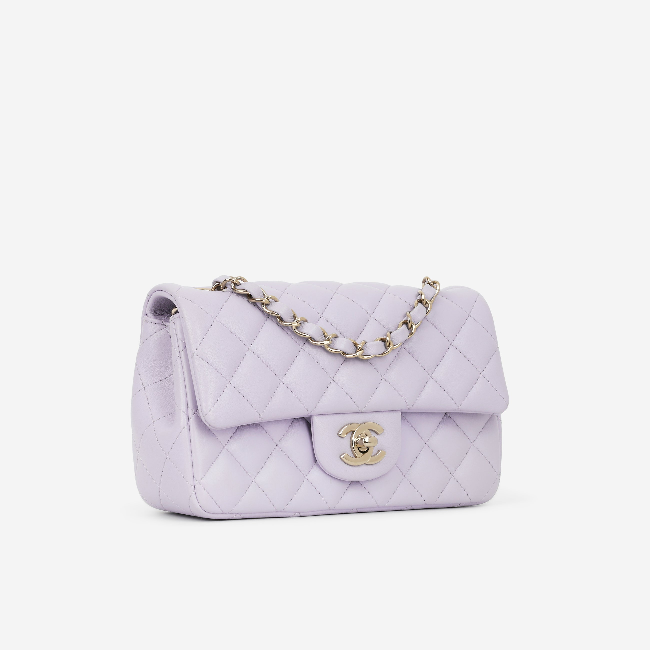 Chanel クラッチバッグ 紫 ファー Chanel Mini Rectangular Flap Lilac Lambskin Champagne Gold