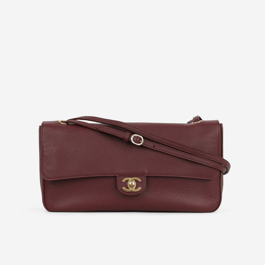 Chanel SS26 Maxi Flap Bag - Burgundy Grained Calfskin | Gold Hardware