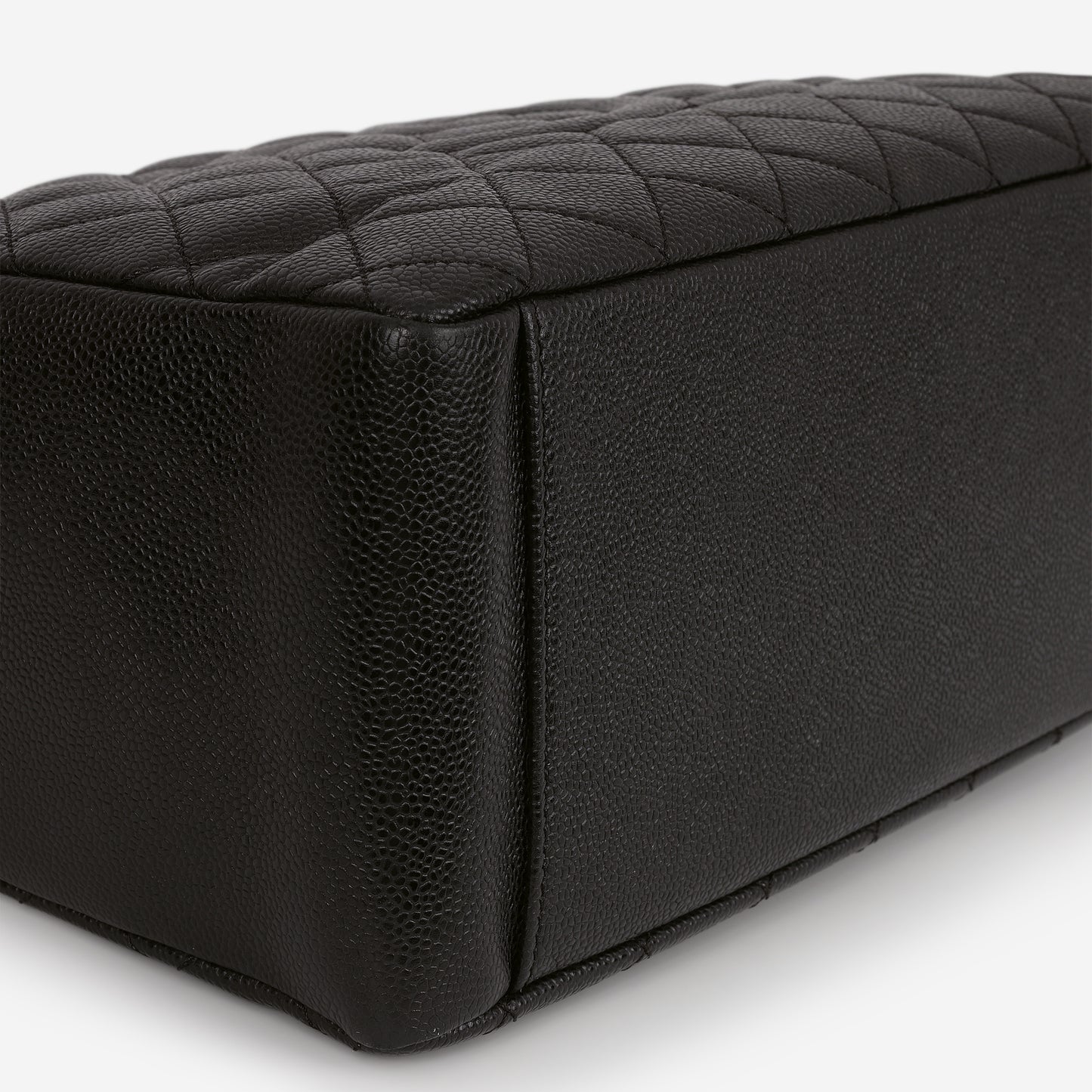 Chanel GST - Black Caviar | Gold Hardware
