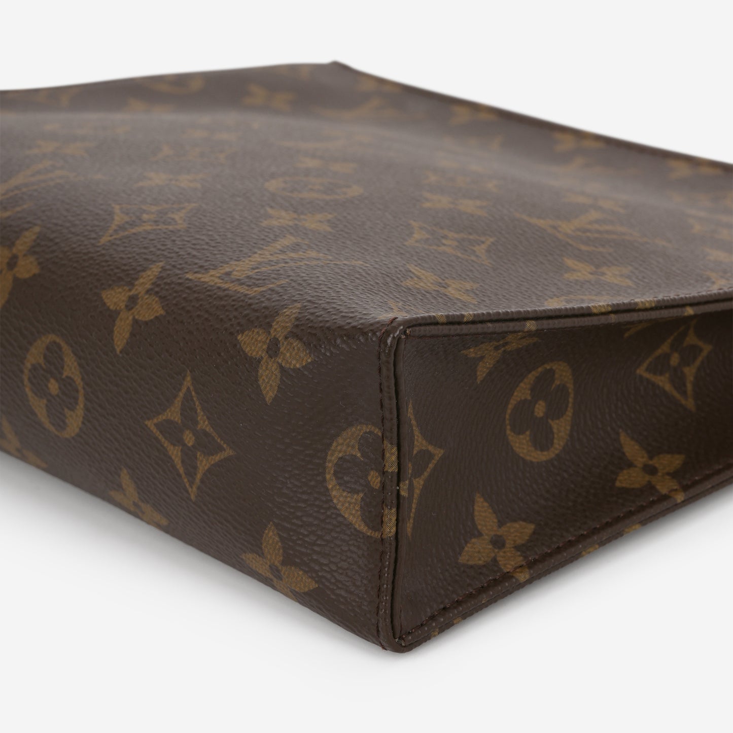 Louis Vuitton Toiletry Pouch 26 - Monogram Canvas | Gold Hardware