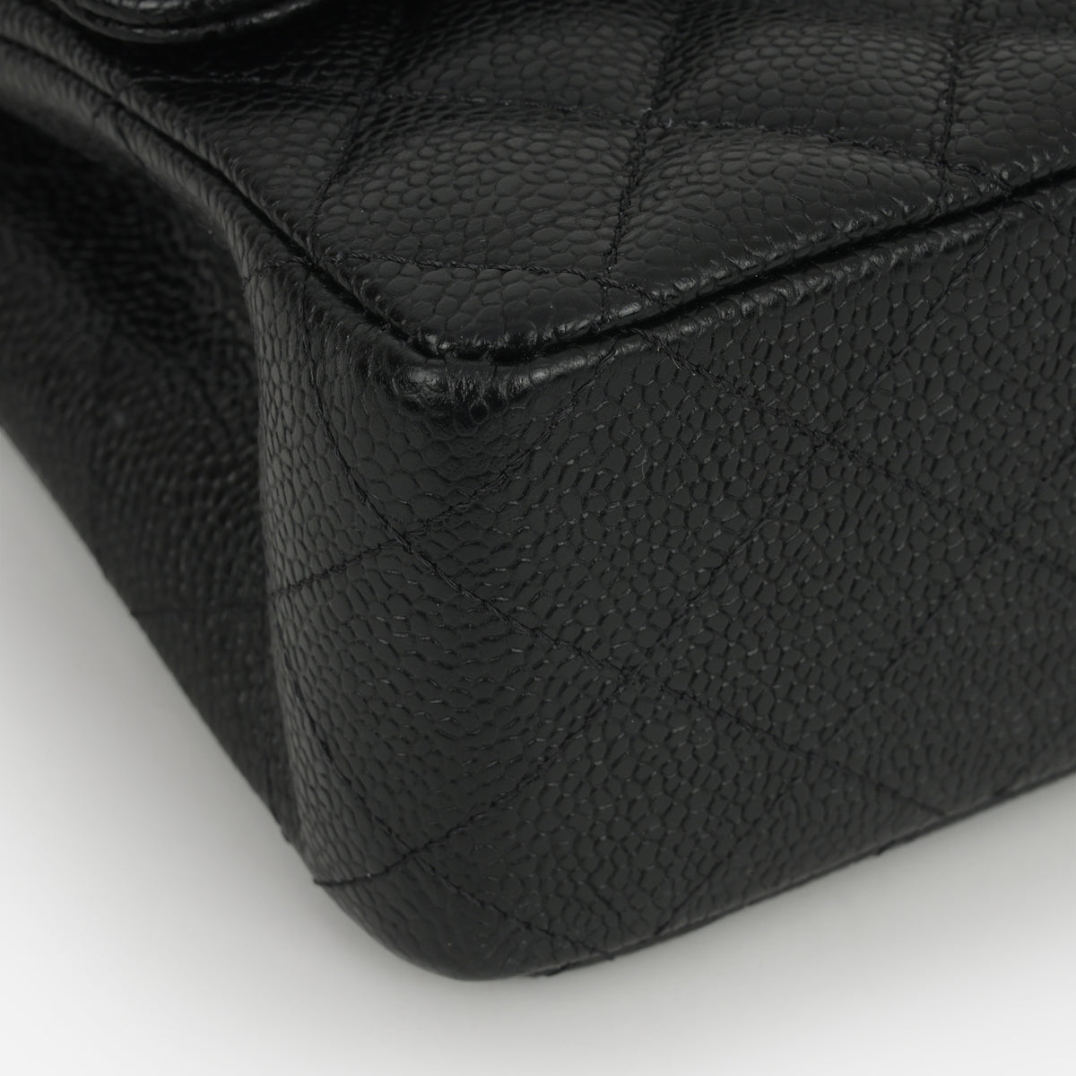 Chanel Medium Classic Flap - Black Caviar | Gold Hardware