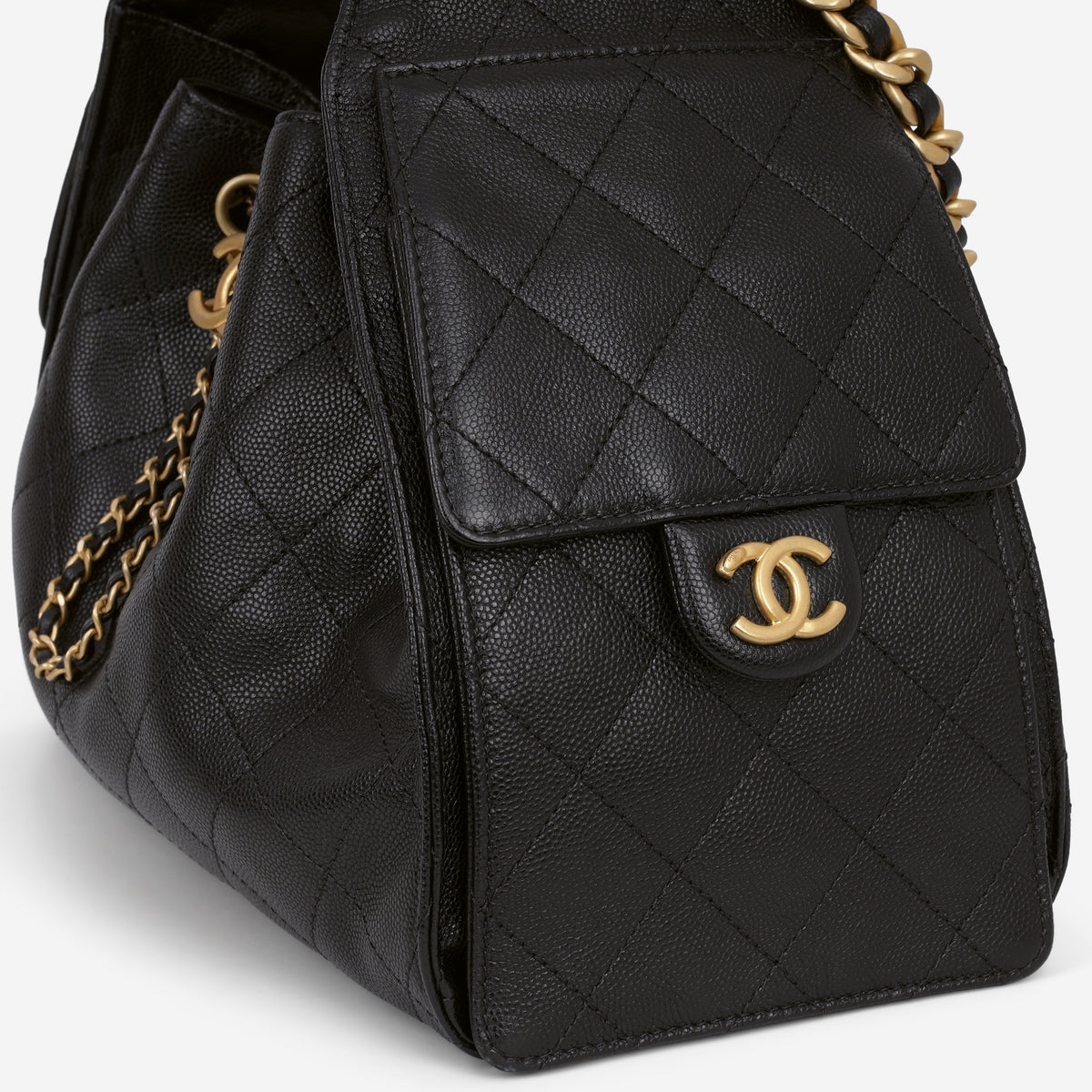 Chanel Small 25 Hobo - Black Caviar | Gold Hardware