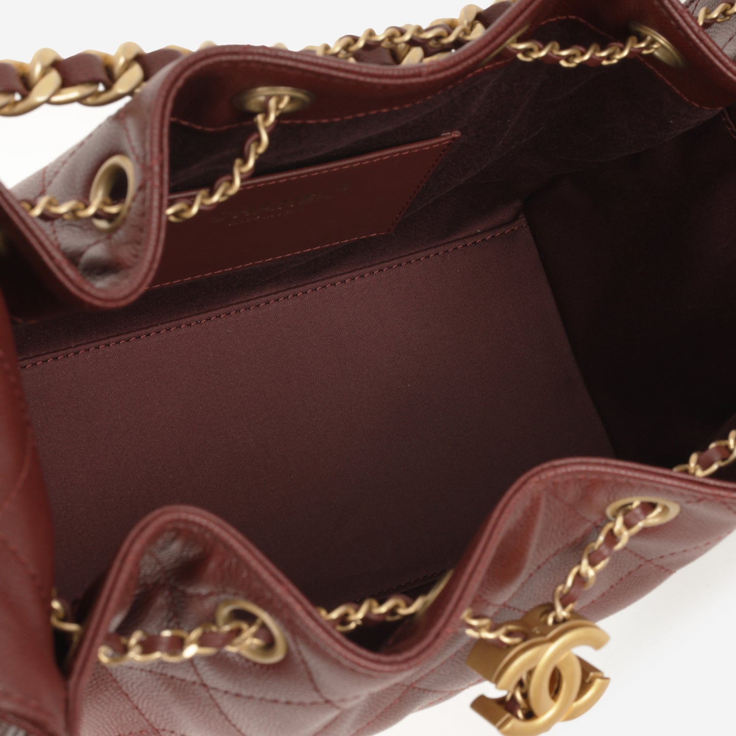 Chanel Small 25 Hobo - Bordeaux Caviar | Antique Gold Hardware