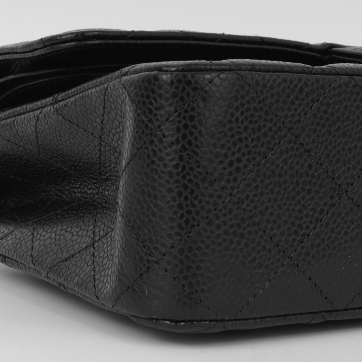 Chanel Medium Classic Flap Black Caviar | Gold Hardware (2023)